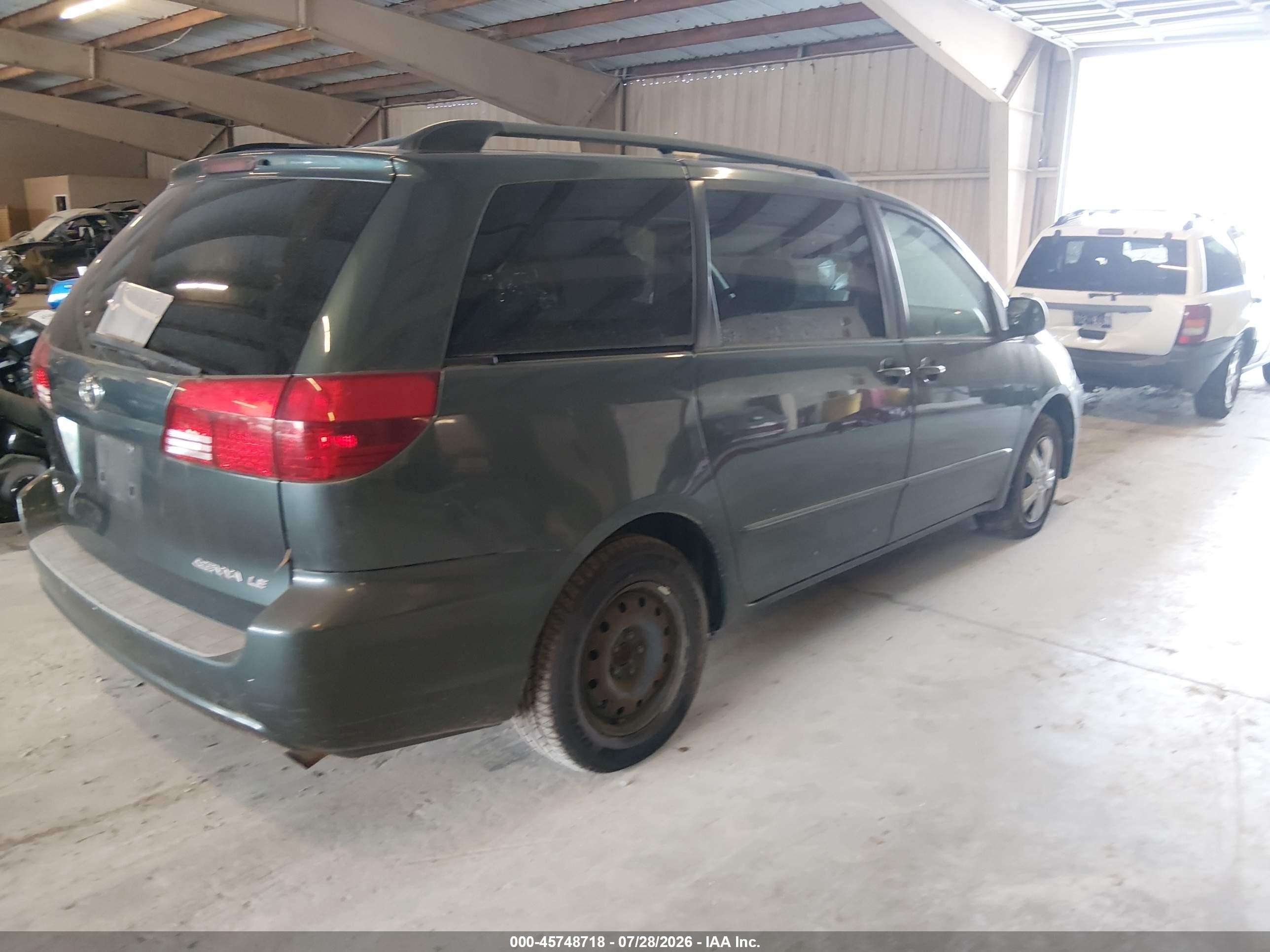 2005 Toyota Sienna Le Green vin: 5TDZA23C75S263287
