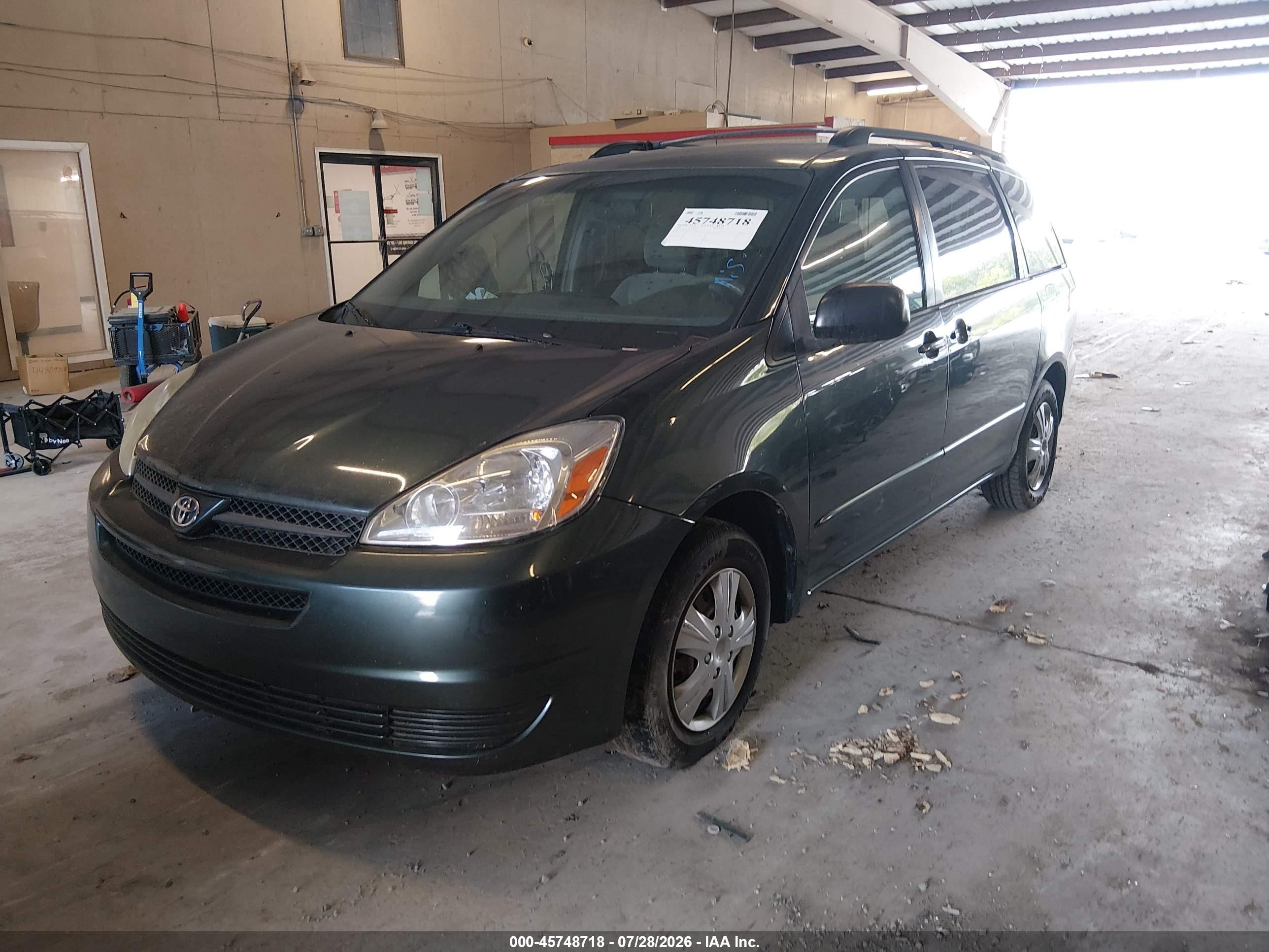 2005 Toyota Sienna Le Green vin: 5TDZA23C75S263287