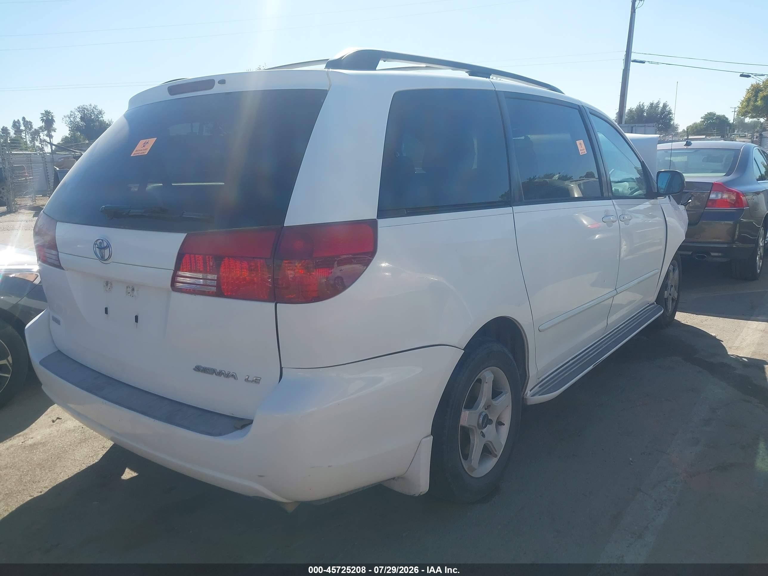 2005 Toyota Sienna Le Белый vin: 5TDZA23C75S295740