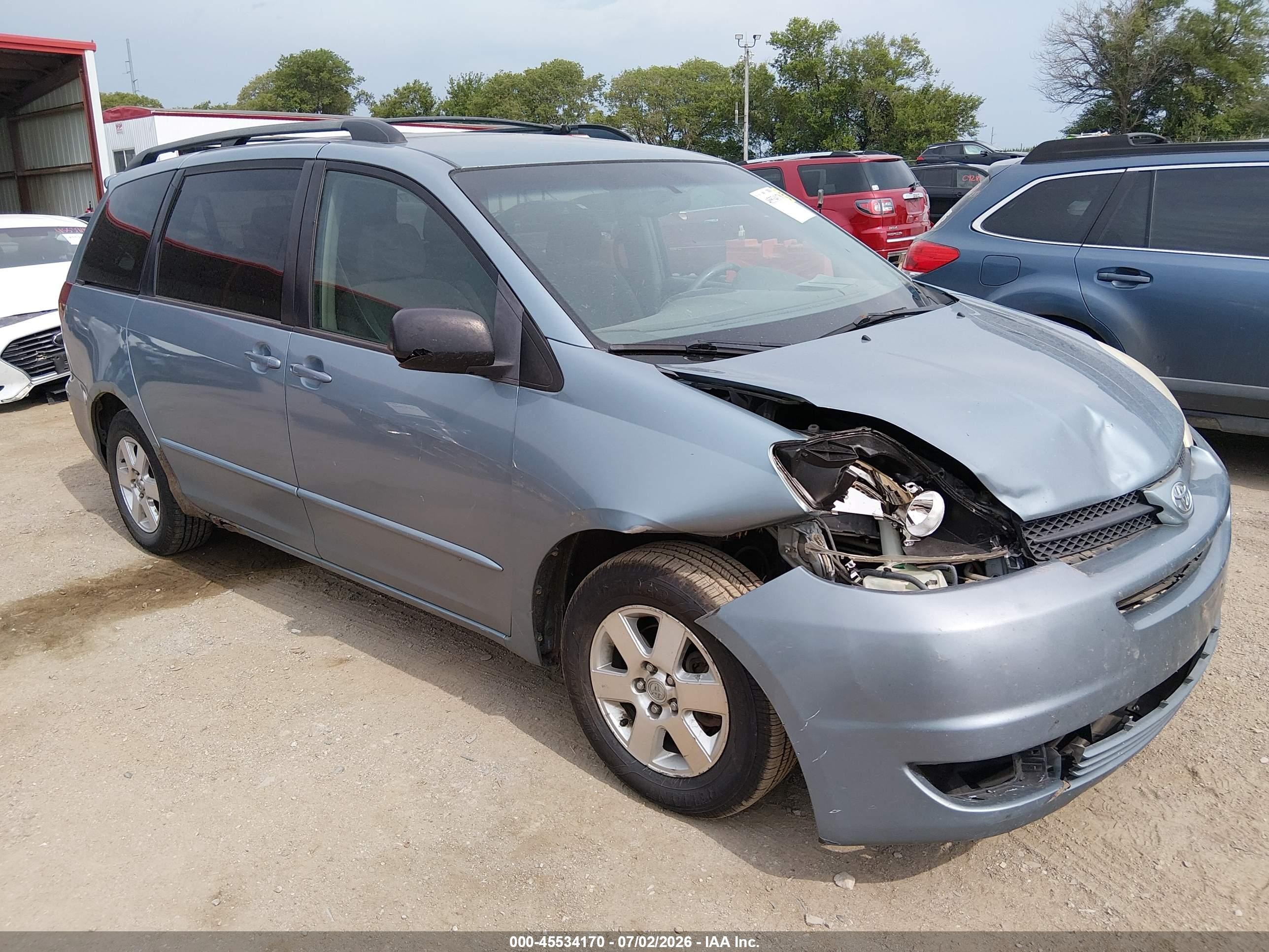 2005 Toyota Sienna Le Light Blue vin: 5TDZA23C75S326162