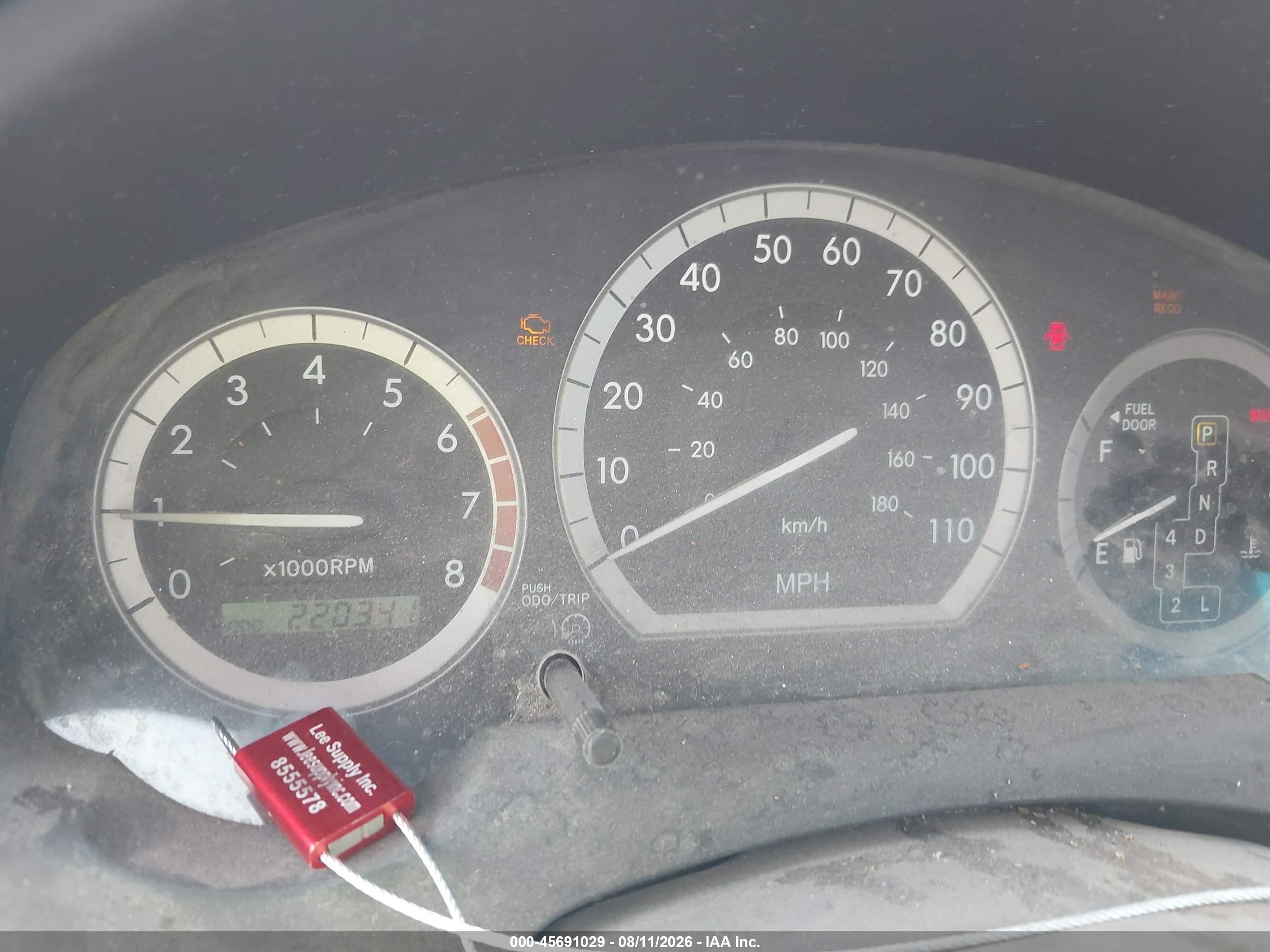 2005 Toyota Sienna Le Silver vin: 5TDZA23C75S328221