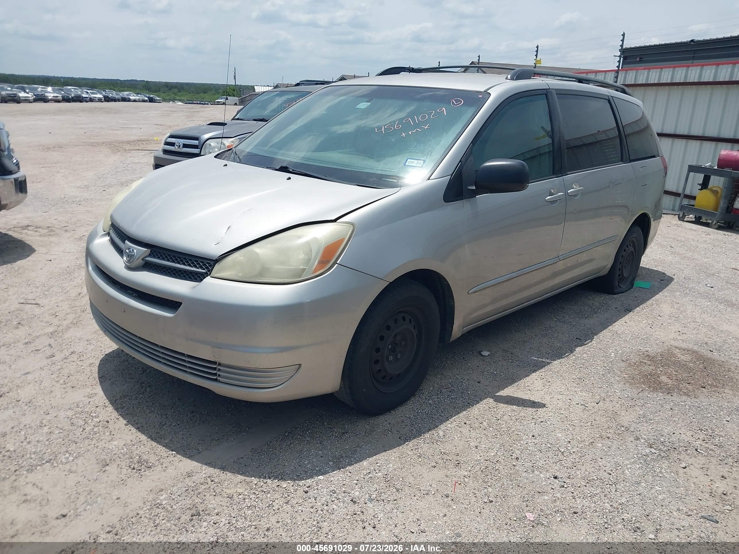 2005 Toyota Sienna Le Silver vin: 5TDZA23C75S328221