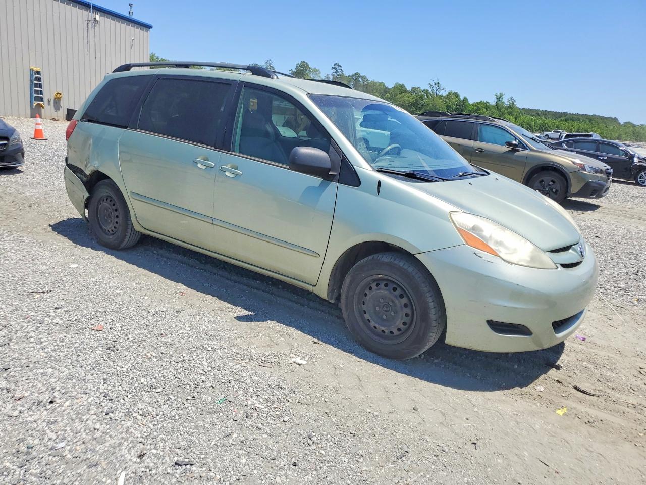 2006 Toyota Sienna Le 7 Passenger Green vin: 5TDZA23C76S413299