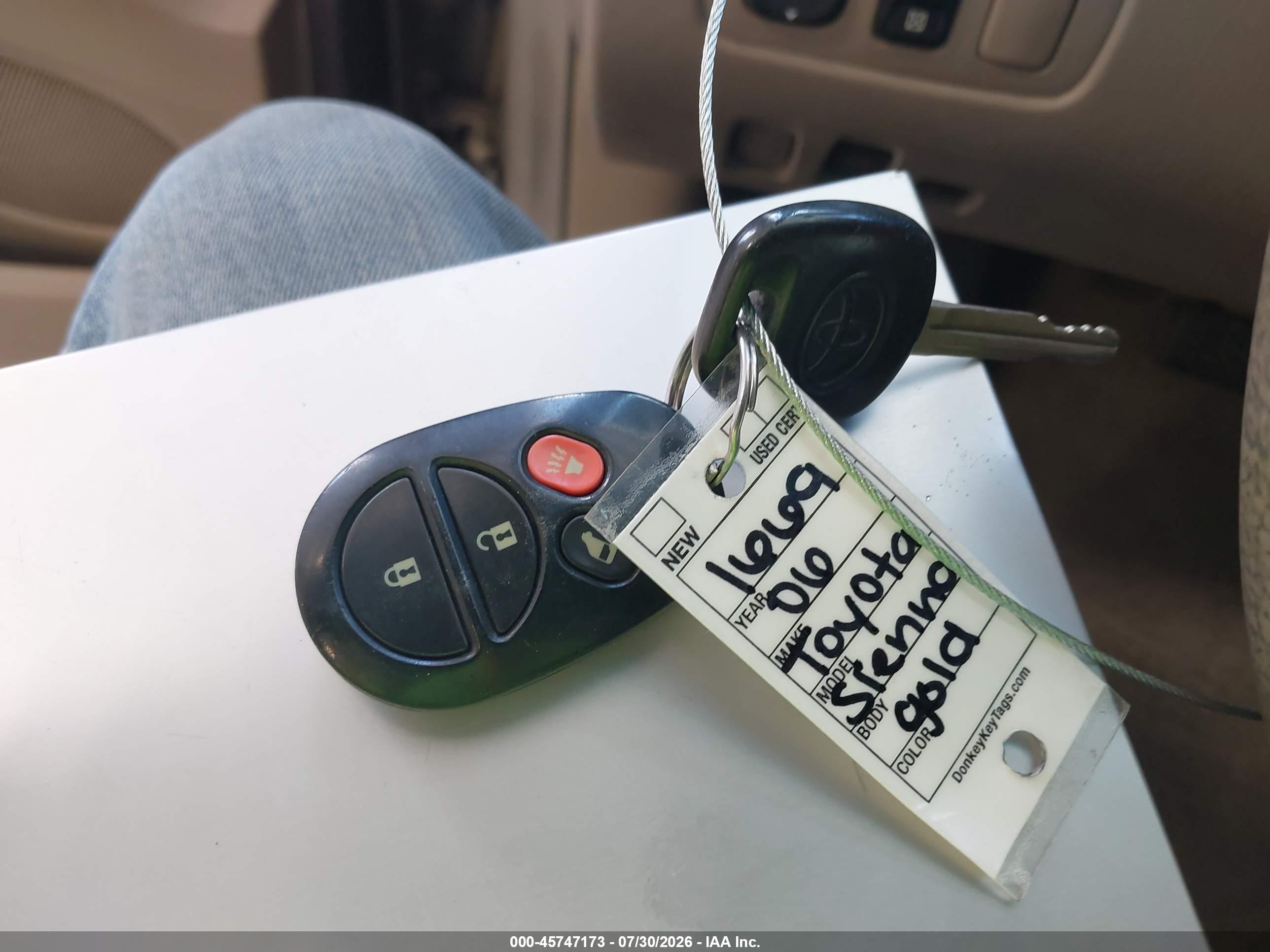 2006 Toyota Sienna Le Желто-коричневый vin: 5TDZA23C76S418728