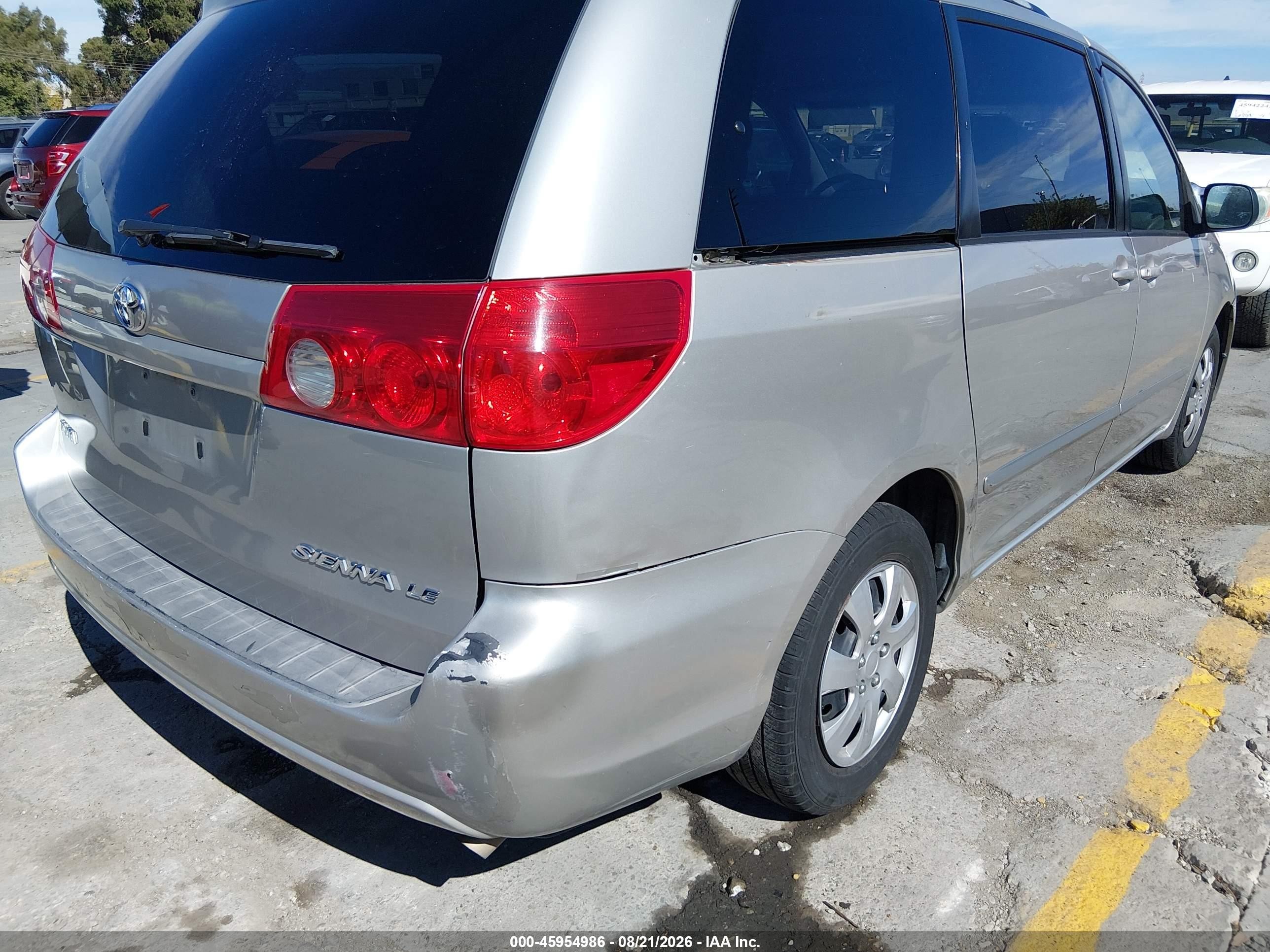 2006 Toyota Sienna Le Silver vin: 5TDZA23C76S419300