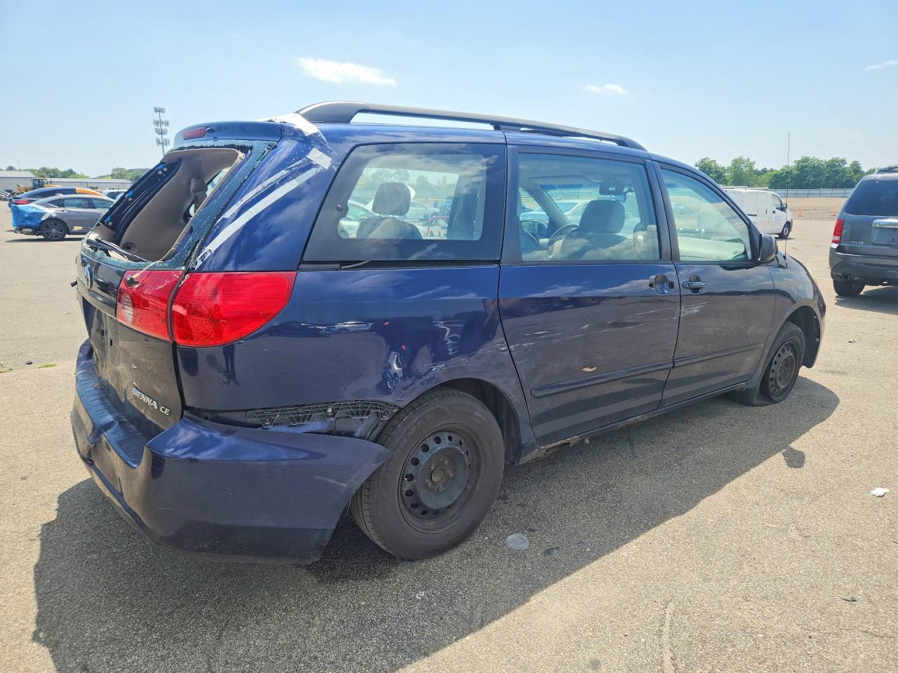2006 Toyota Sienna Ce 7 Passenger Синий vin: 5TDZA23C76S445007