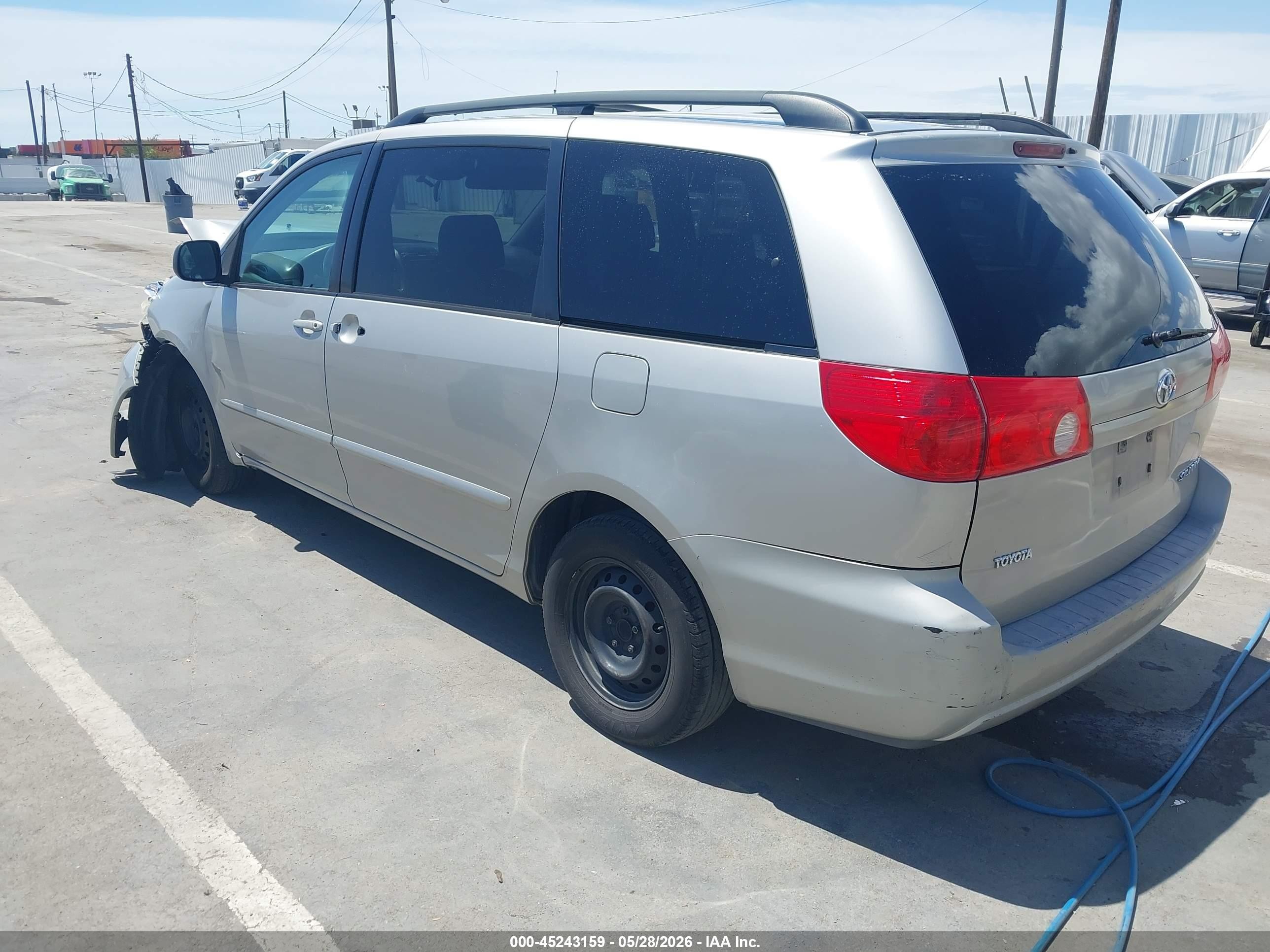 2006 Toyota Sienna Le Silver vin: 5TDZA23C76S448764