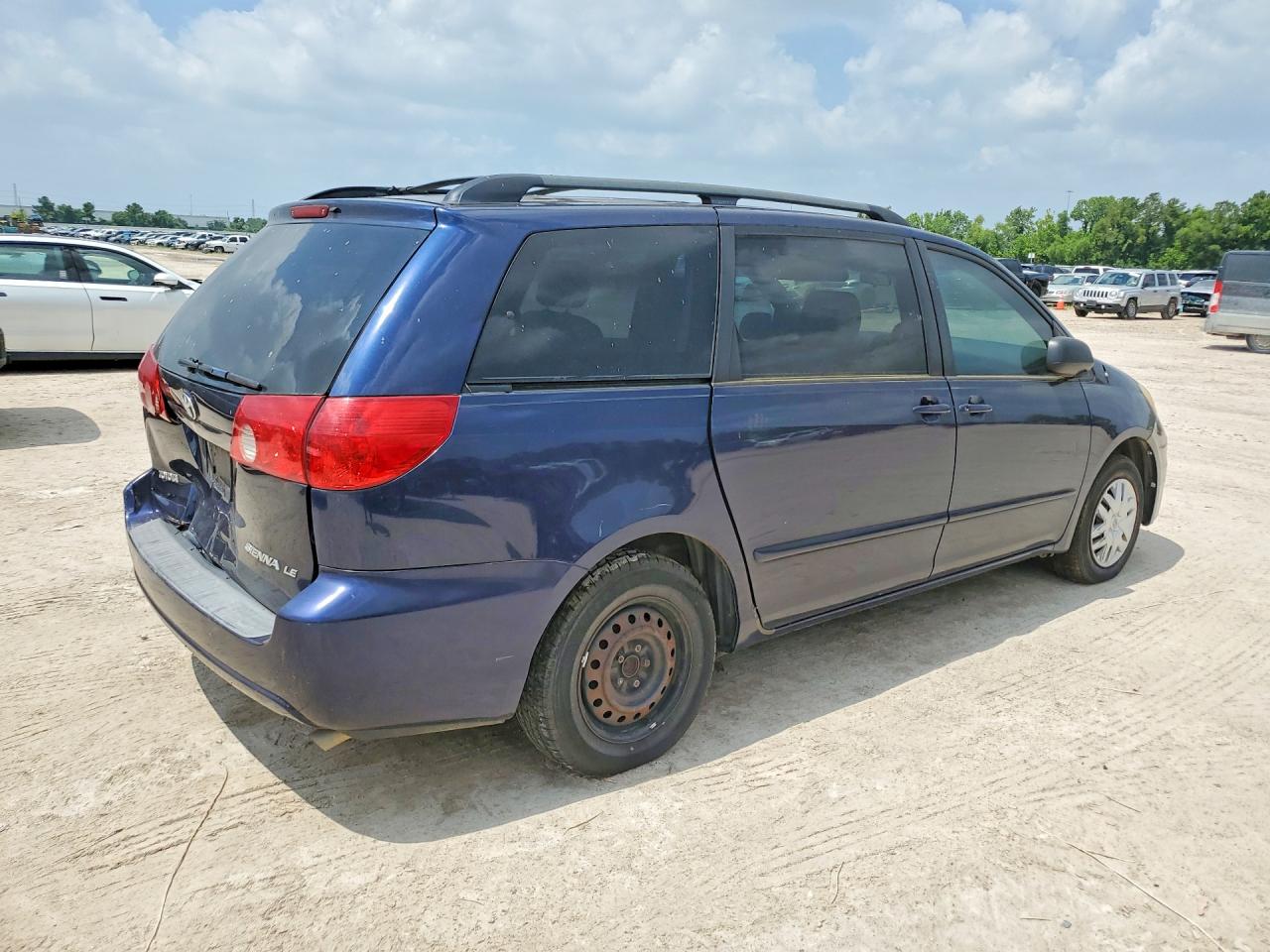 2006 Toyota Sienna Le 8 Passenger Blue vin: 5TDZA23C76S459523