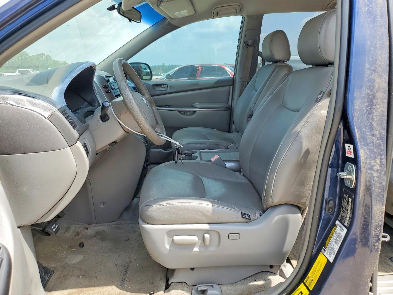 2006 Toyota Sienna Le 8 Passenger Blue vin: 5TDZA23C76S459523