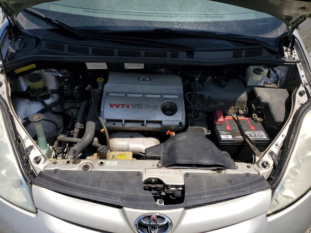 2006 Toyota Sienna Le 7 Passenger Silver vin: 5TDZA23C76S488410