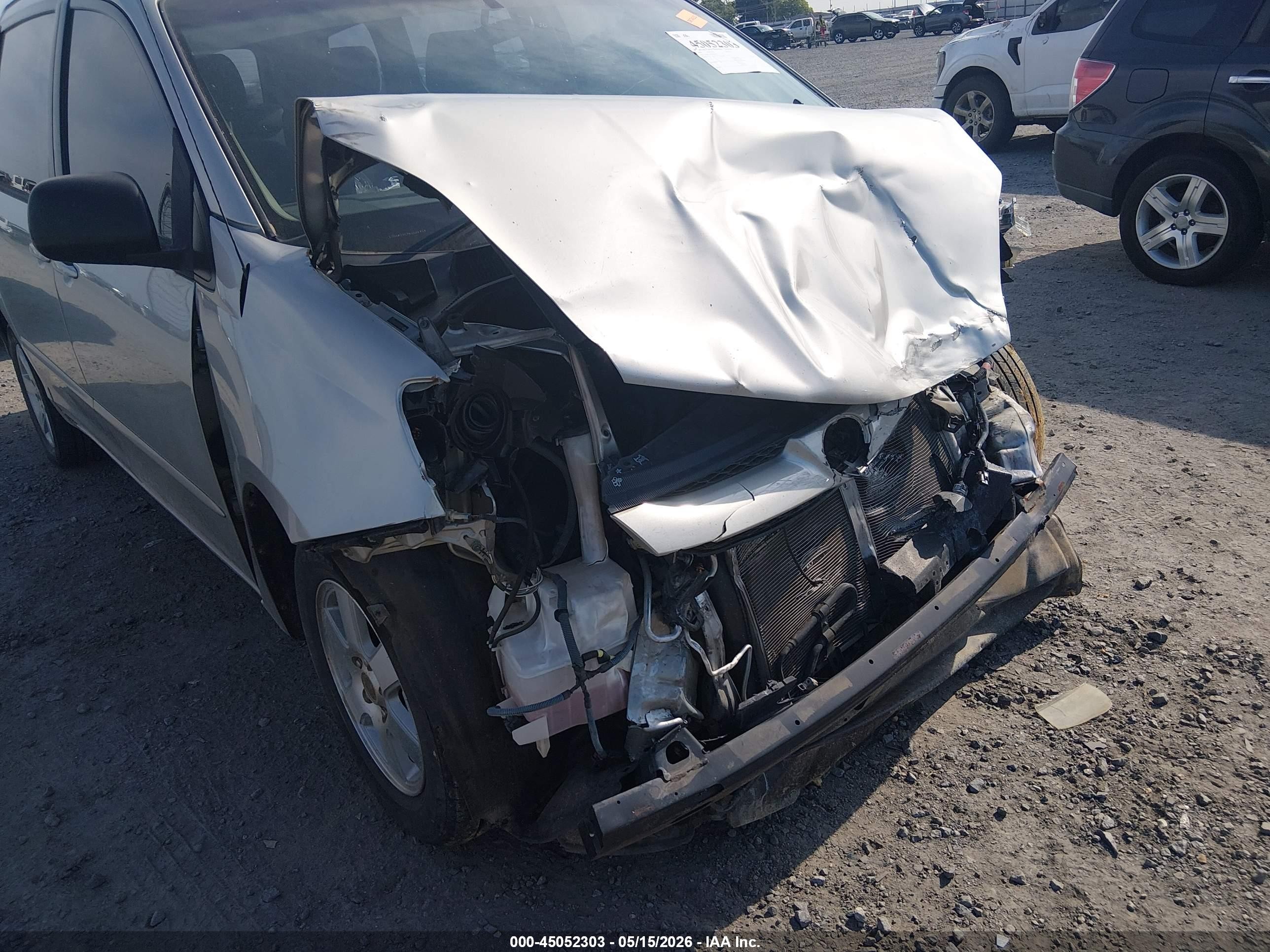 2006 Toyota Sienna Ce Silver vin: 5TDZA23C76S524757