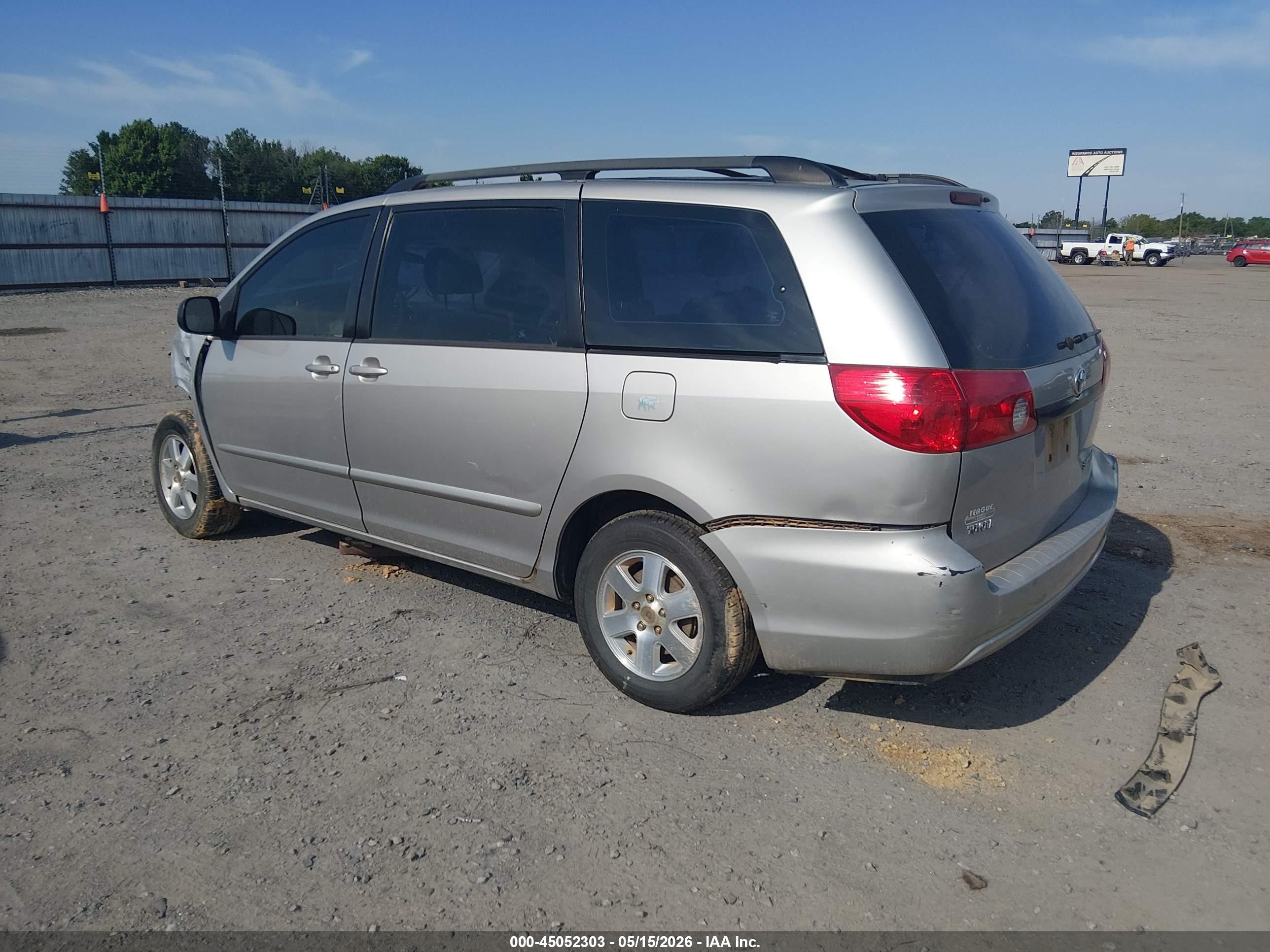2006 Toyota Sienna Ce Silver vin: 5TDZA23C76S524757