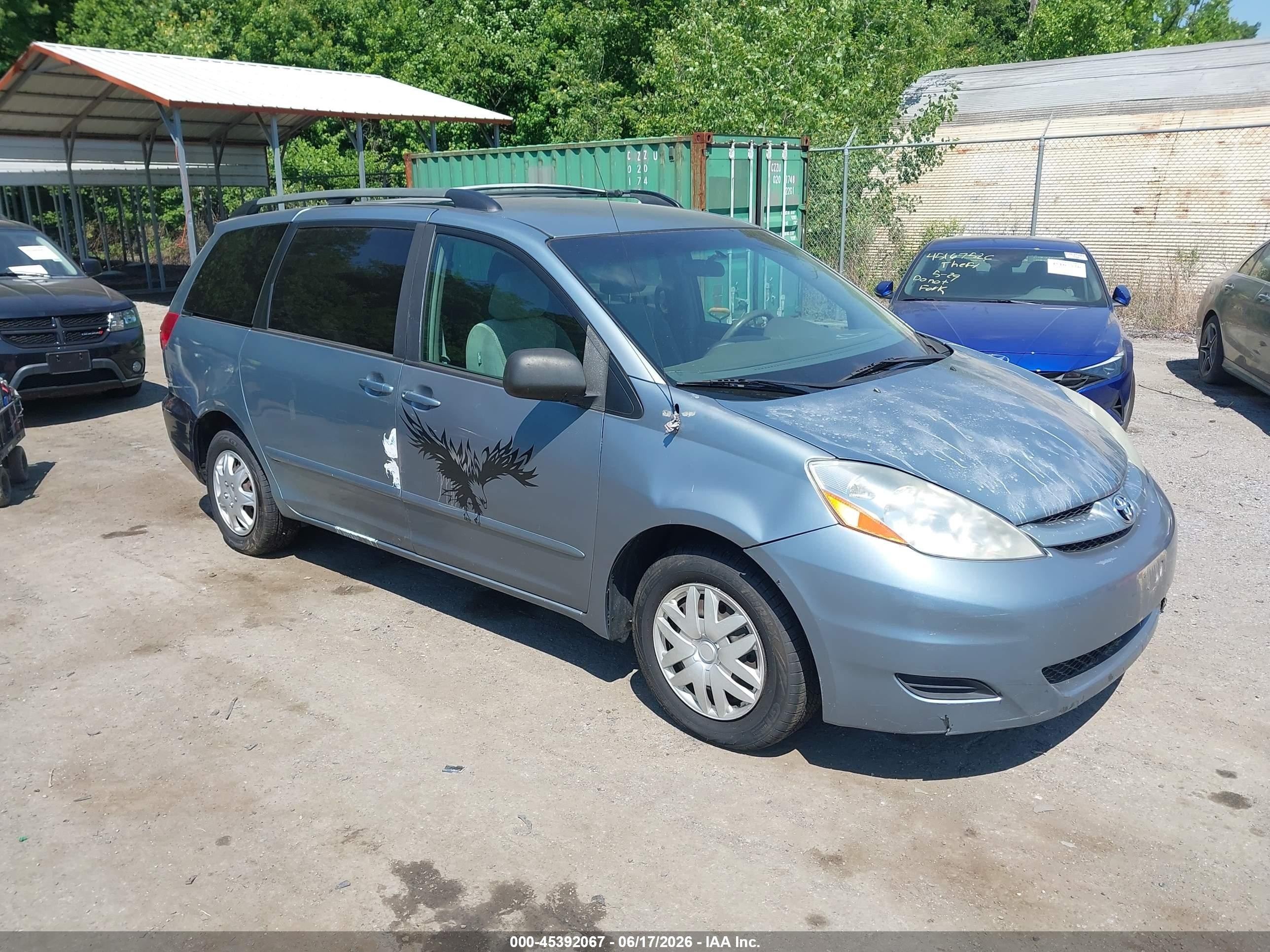 2006 Toyota Sienna Le Light Blue vin: 5TDZA23C76S547701