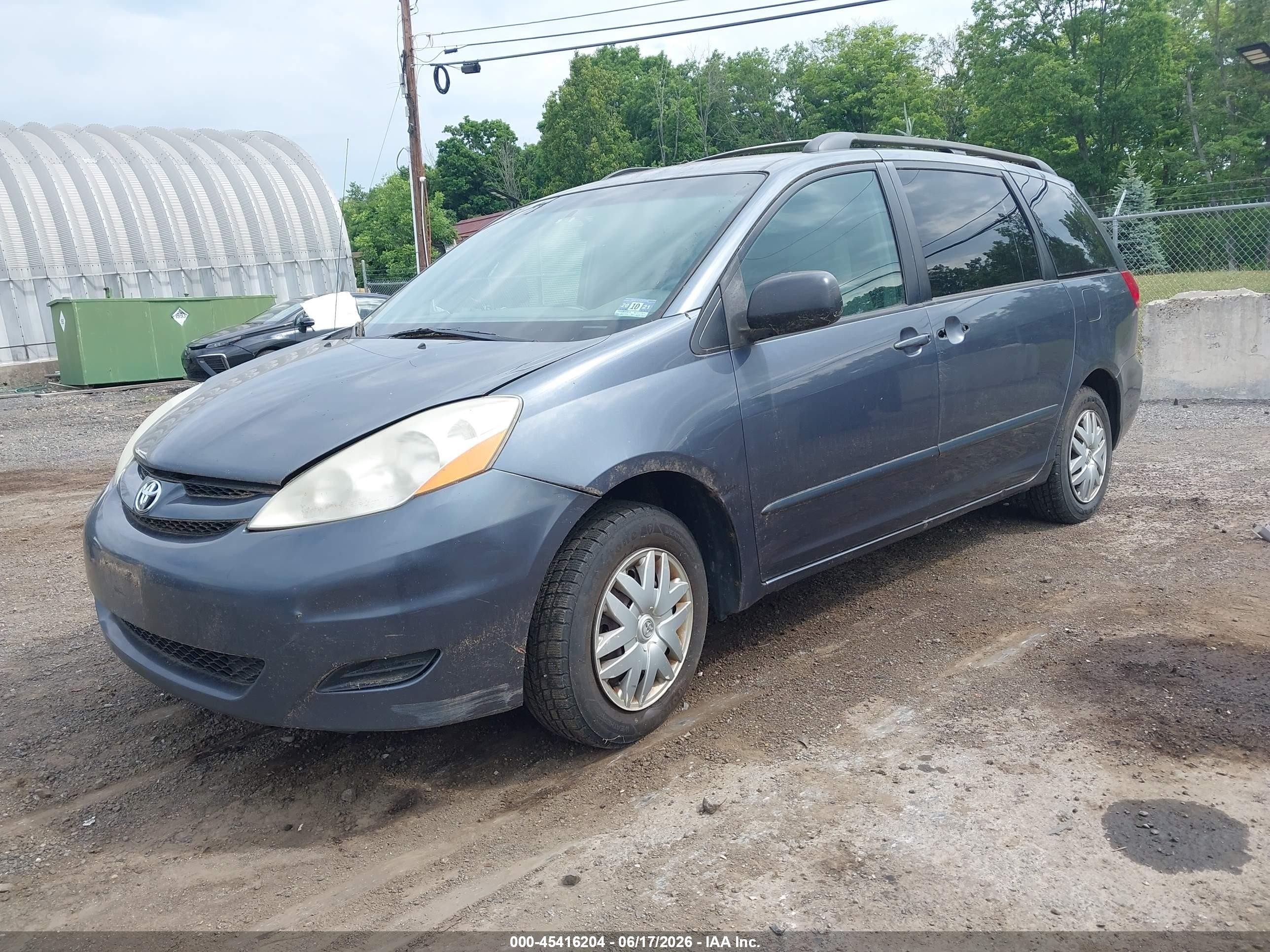 2006 Toyota Sienna Le Gray vin: 5TDZA23C76S564949