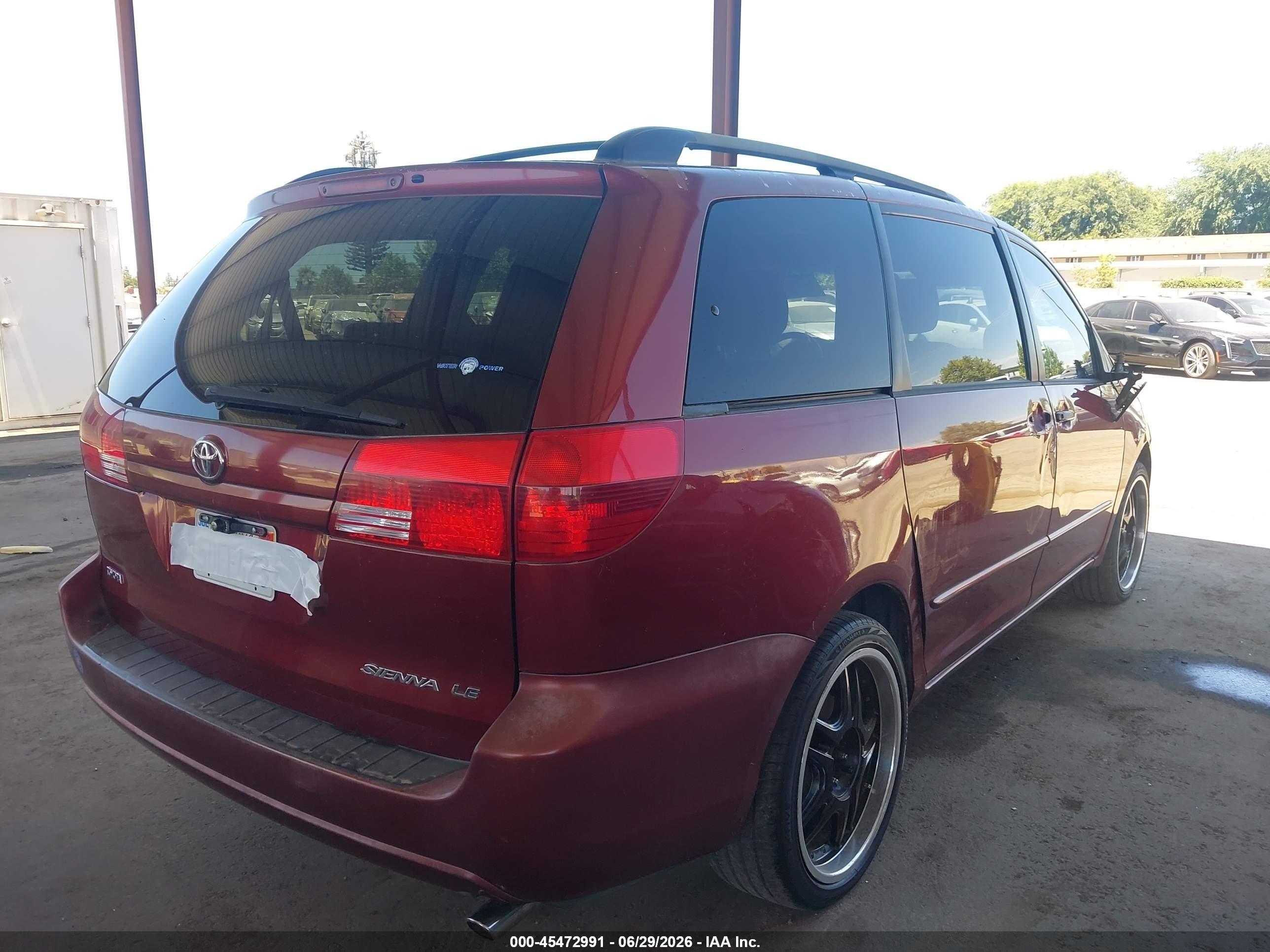 2004 Toyota Sienna Le Бордовый vin: 5TDZA23C84S034356