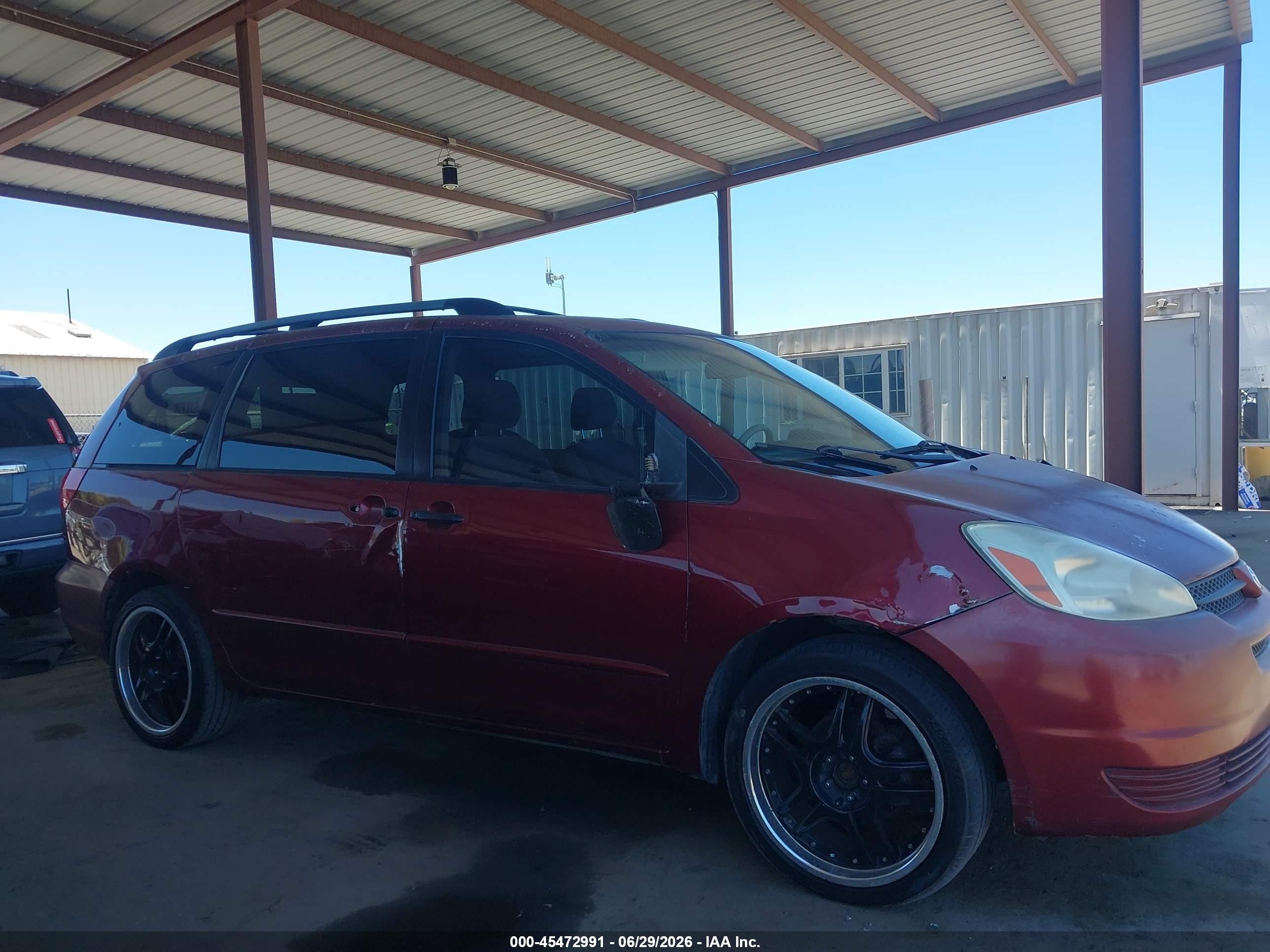 2004 Toyota Sienna Le Бордовый vin: 5TDZA23C84S034356
