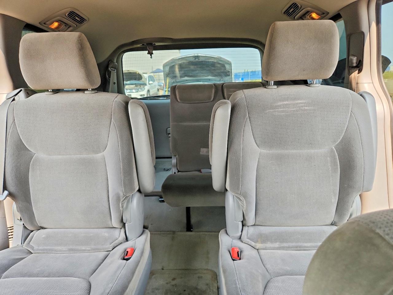 2004 Toyota Sienna Ce Blue vin: 5TDZA23C84S069320