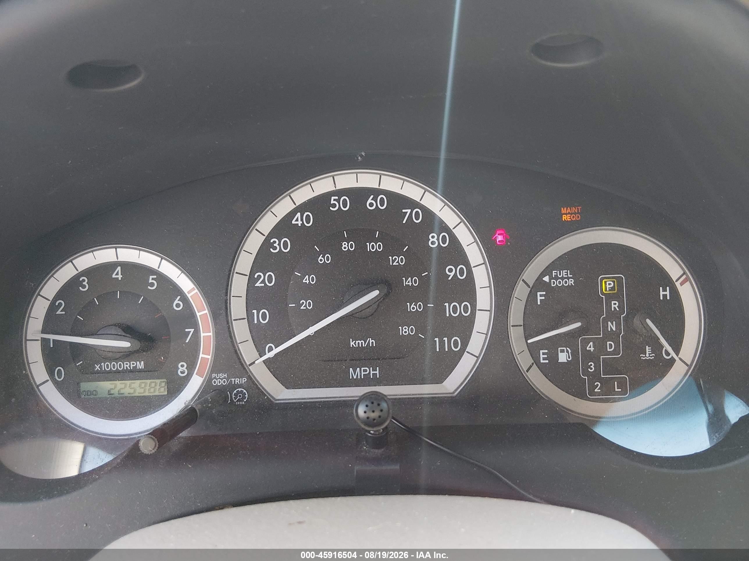 2005 Toyota Sienna Le Золотой vin: 5TDZA23C85S252086