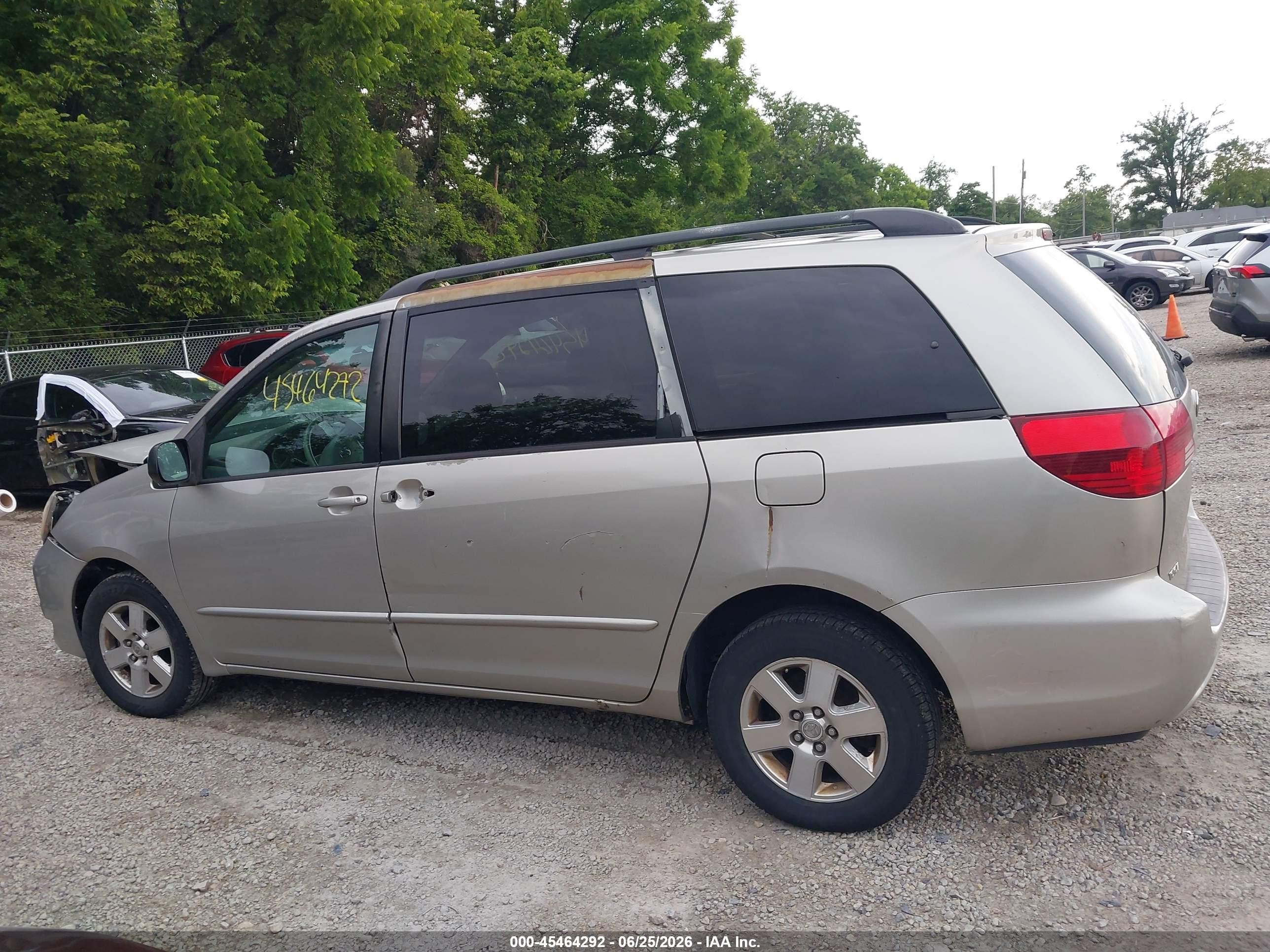 2005 Toyota Sienna Le Beige vin: 5TDZA23C85S271303