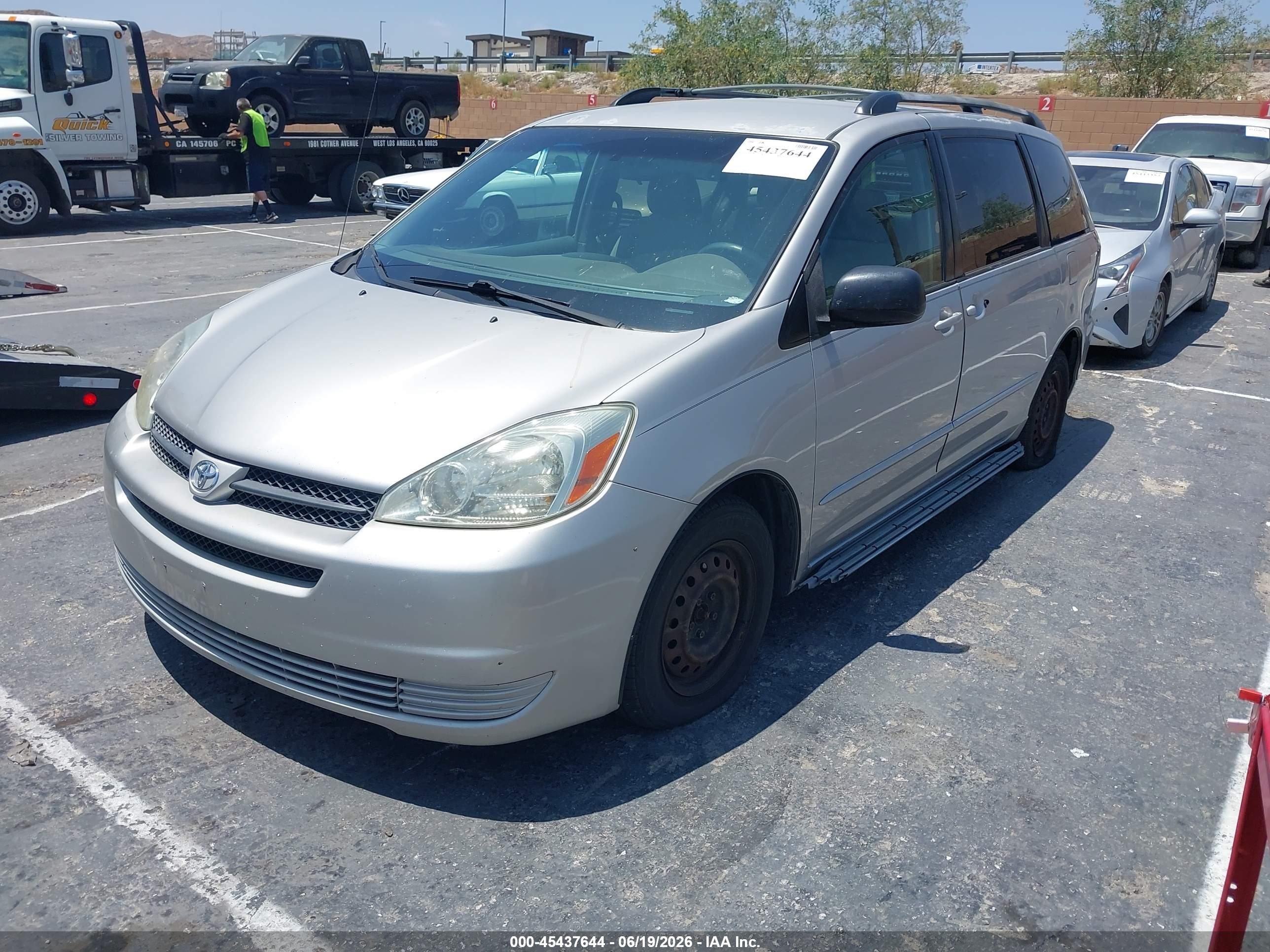 2005 Toyota Sienna Le Silver vin: 5TDZA23C85S352995