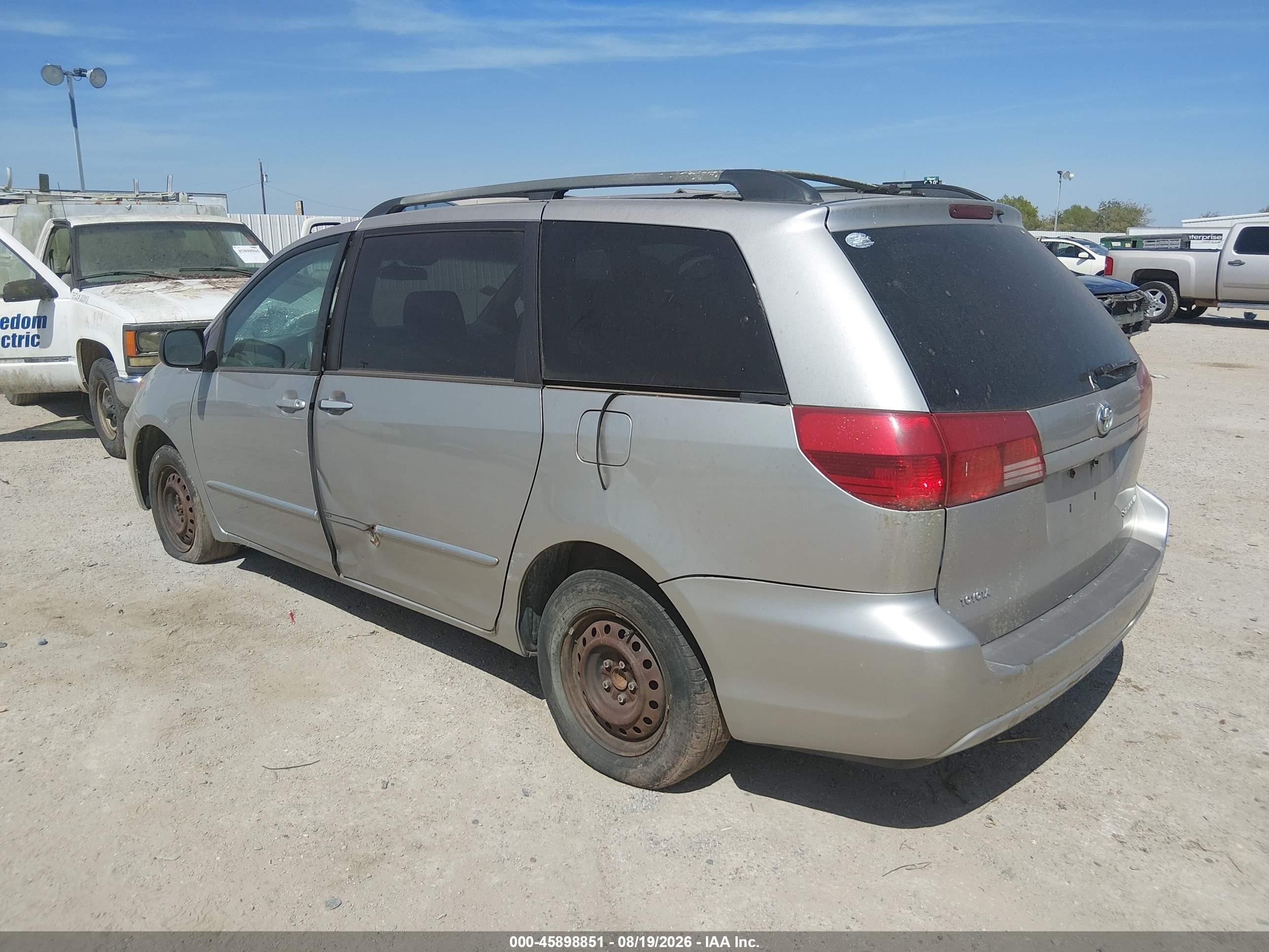 2005 Toyota Sienna Le Бежевый vin: 5TDZA23C85S358070