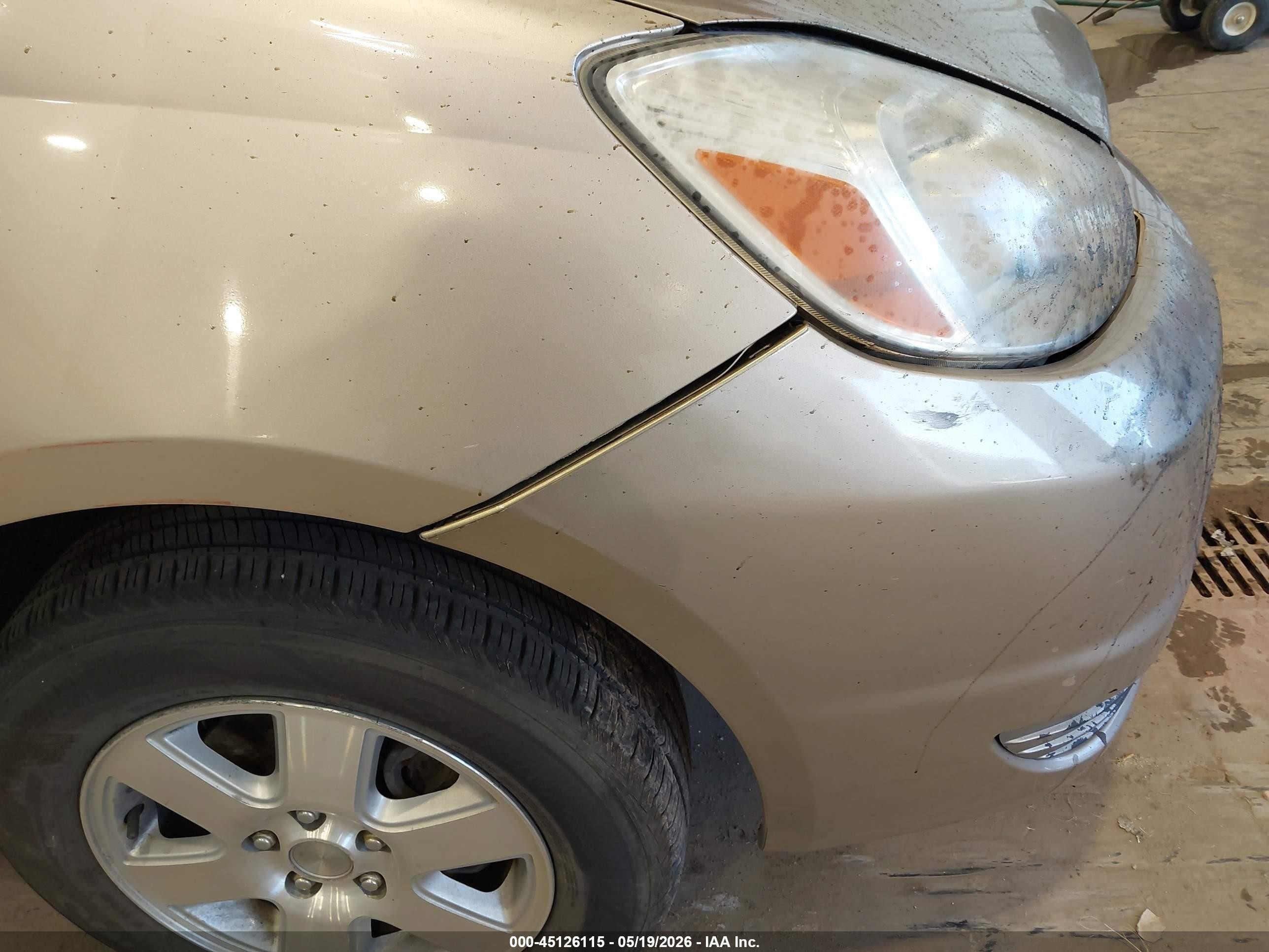 2005 Toyota Sienna Ce Gold vin: 5TDZA23C85S377024