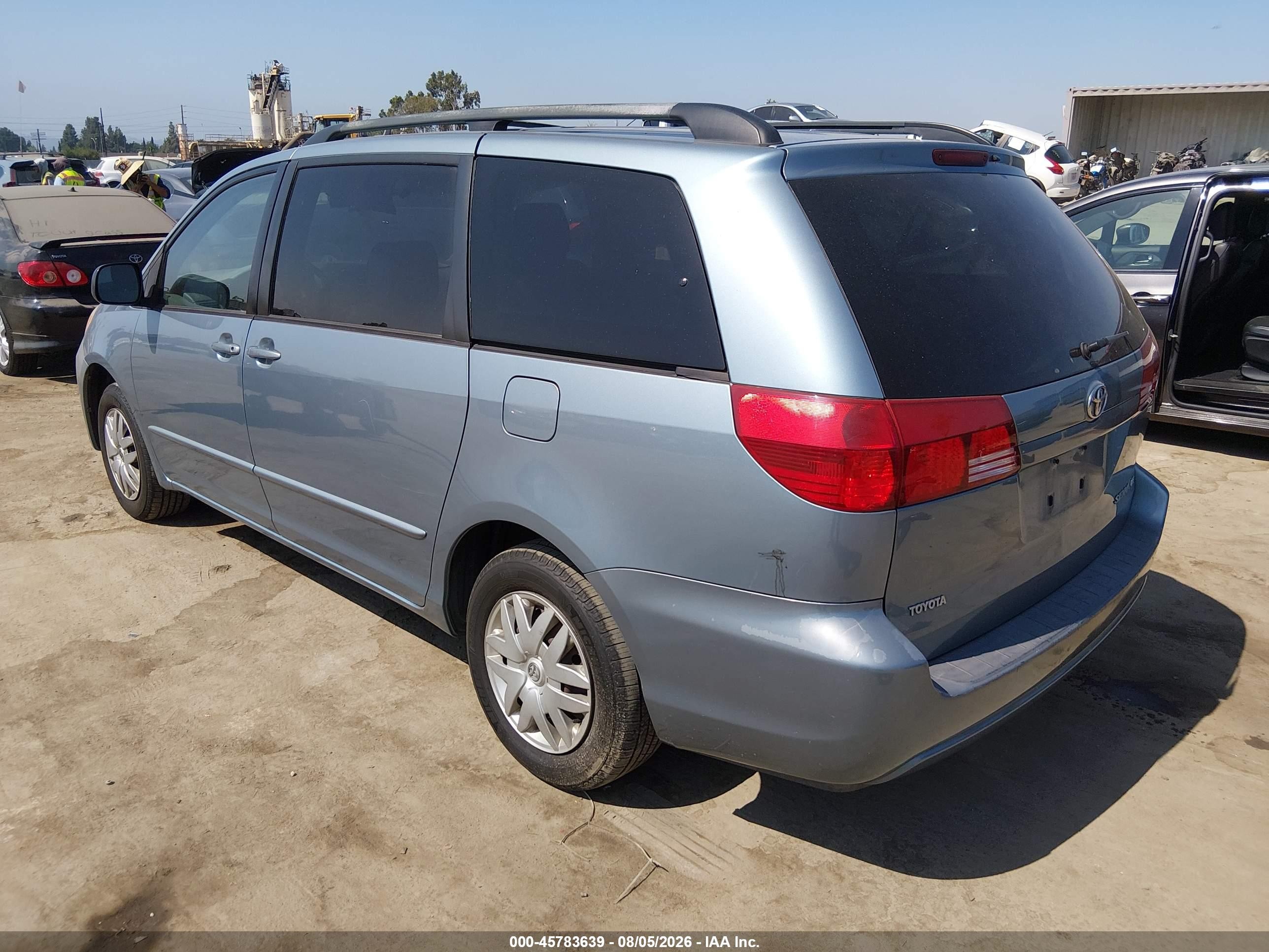 2005 Toyota Sienna Le Blue vin: 5TDZA23C85S379372