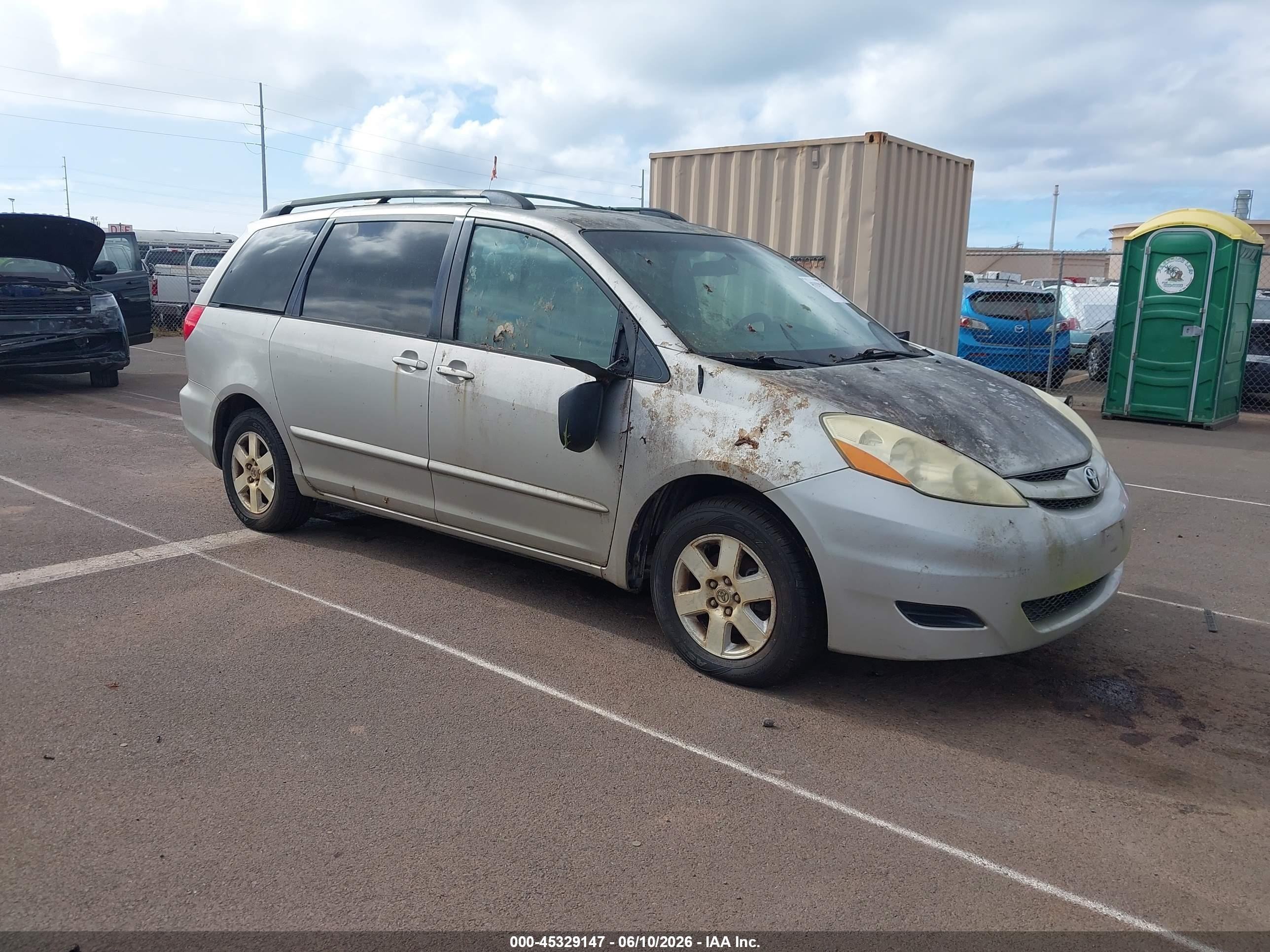 2006 Toyota Sienna Le Silver vin: 5TDZA23C86S456727