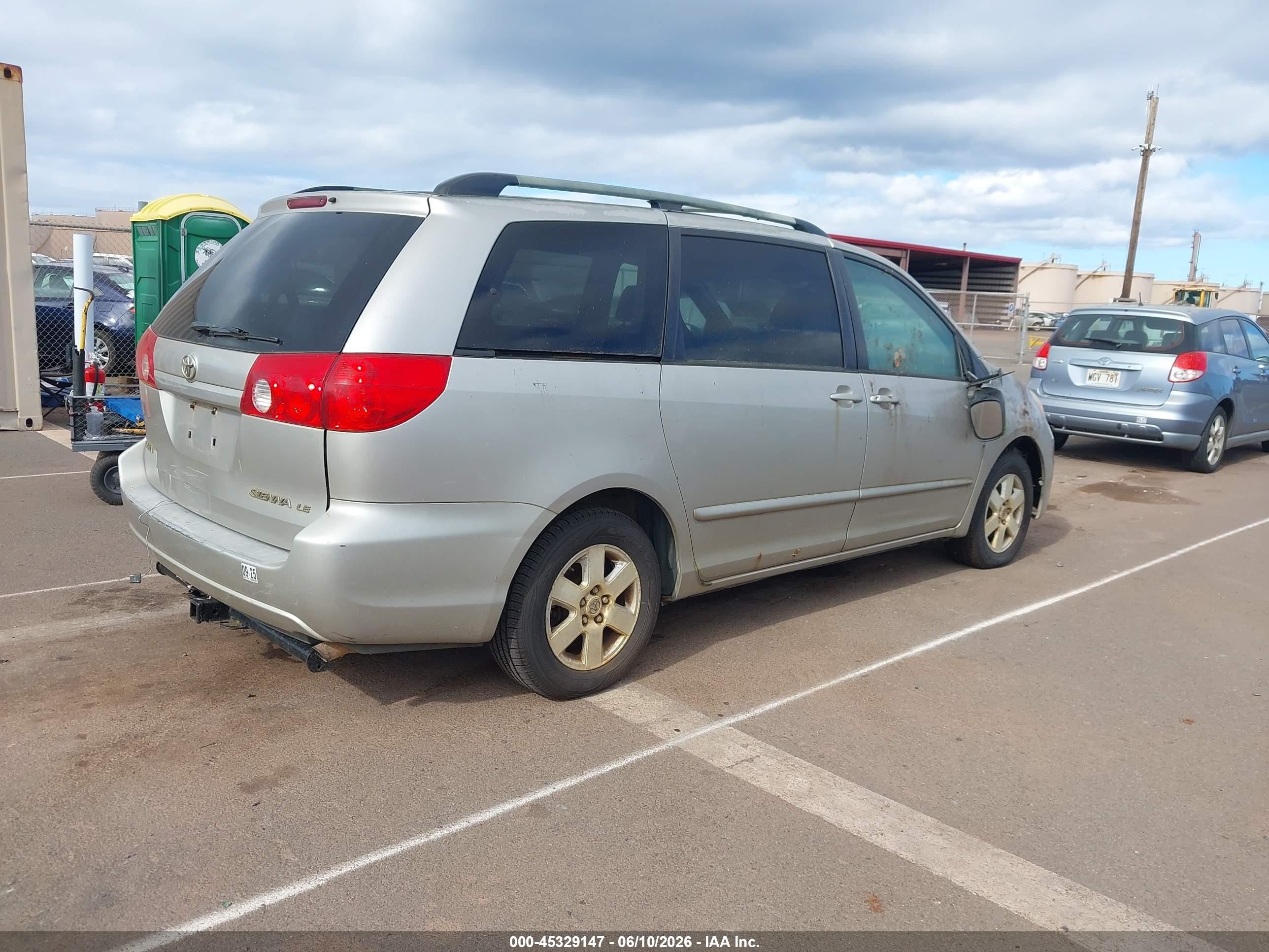 2006 Toyota Sienna Le Silver vin: 5TDZA23C86S456727