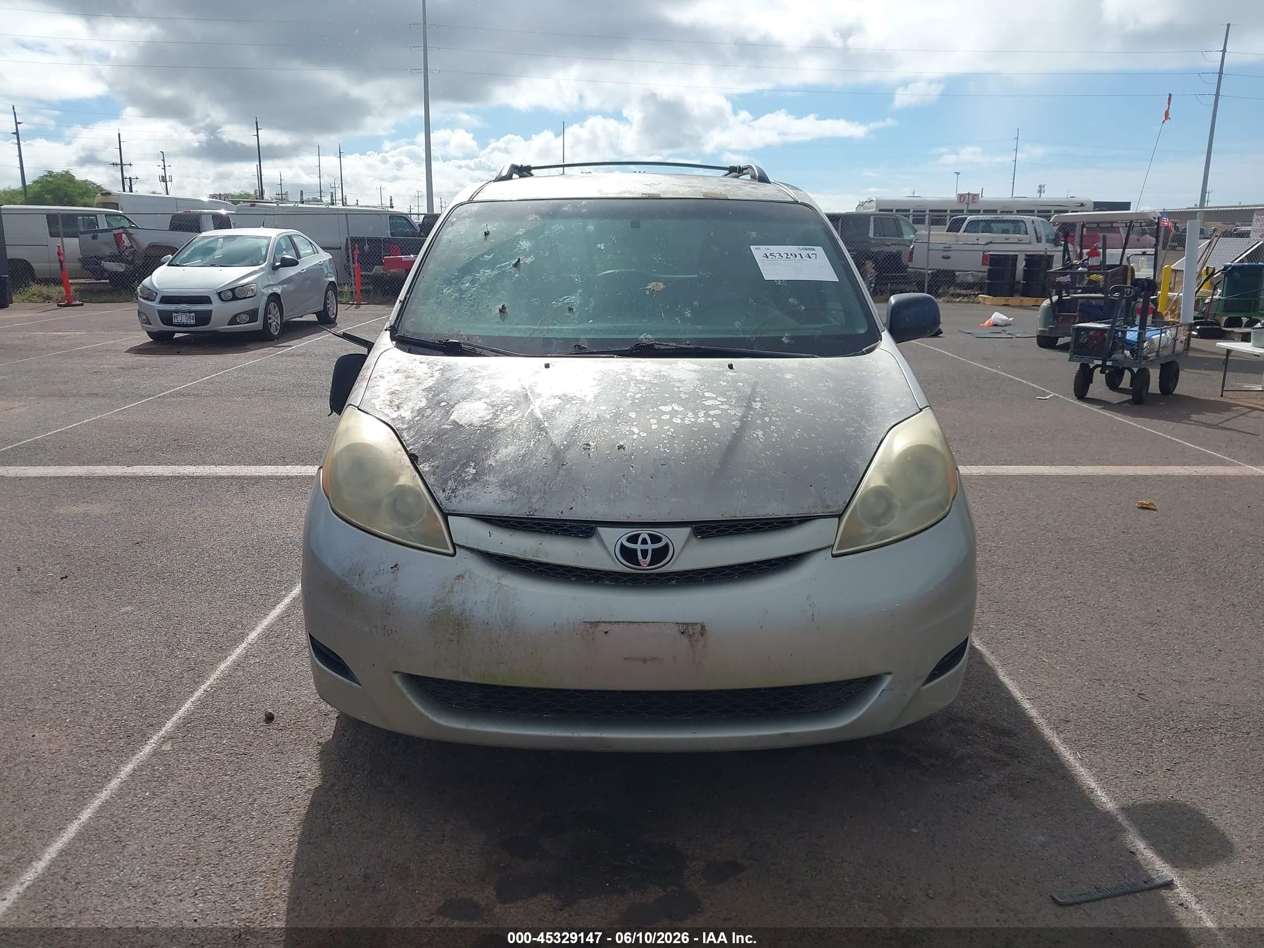 2006 Toyota Sienna Le Silver vin: 5TDZA23C86S456727
