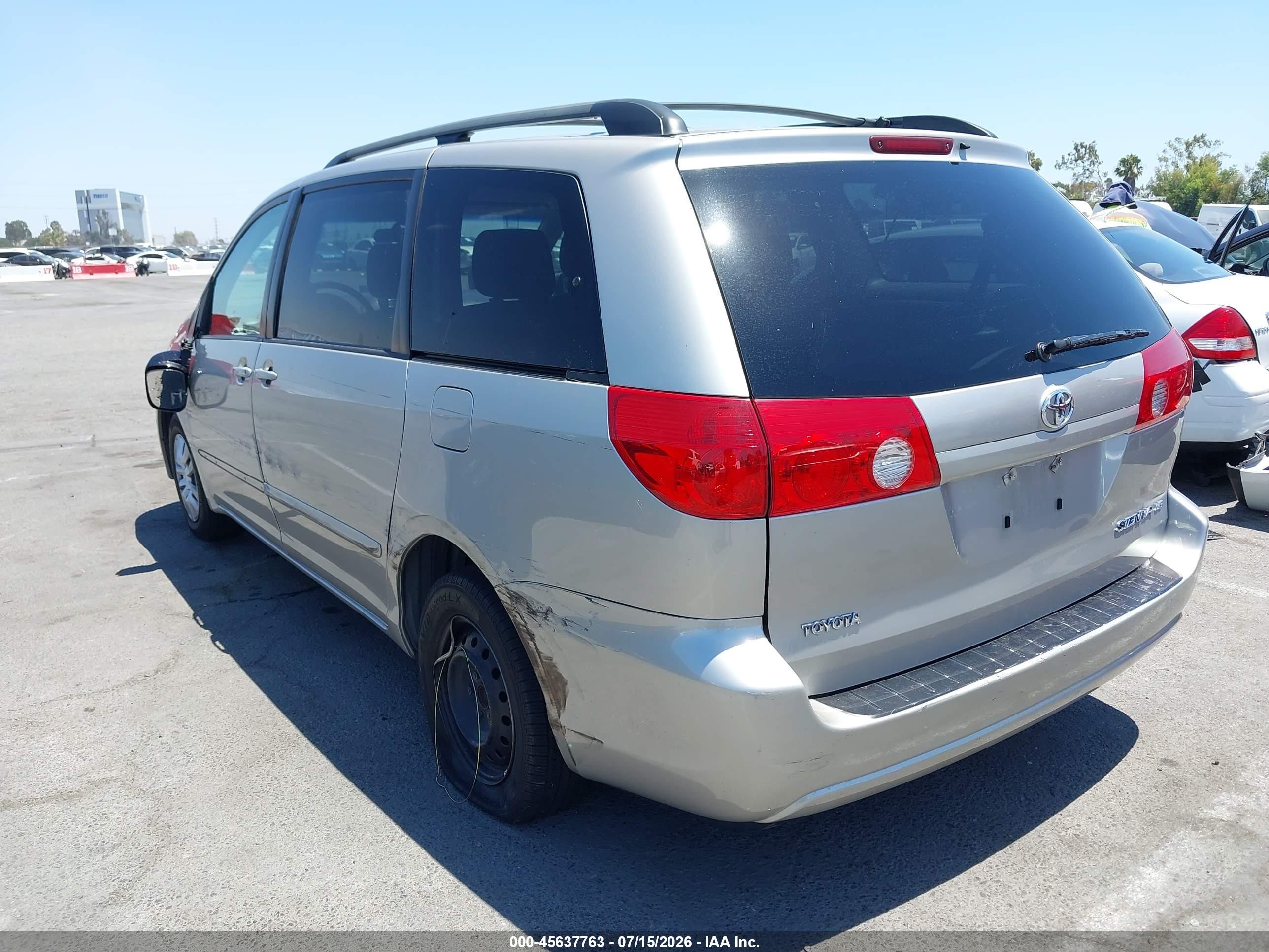 2006 Toyota Sienna Le Silver vin: 5TDZA23C86S478971