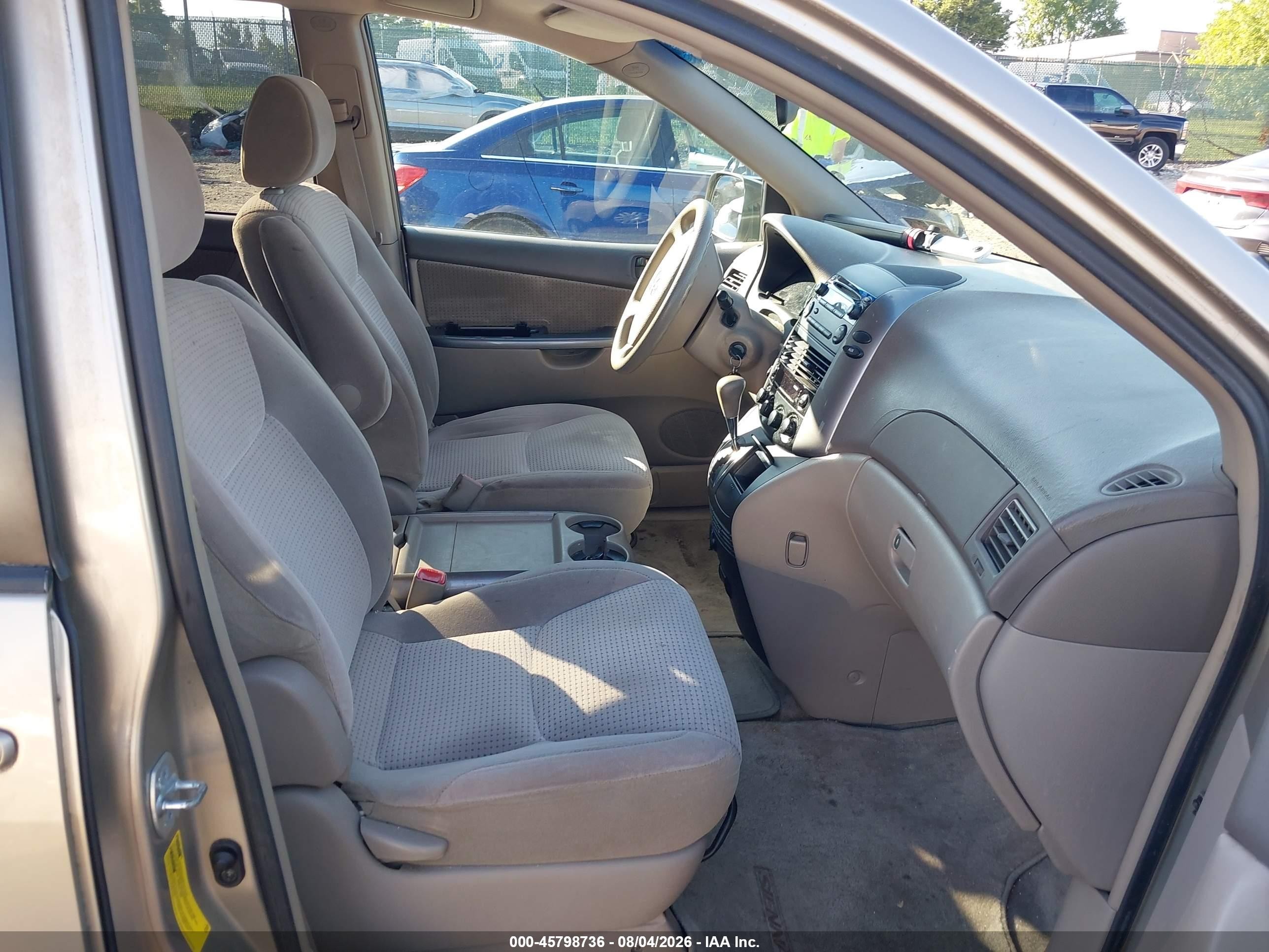 2006 Toyota Sienna Le Желто-коричневый vin: 5TDZA23C86S501150