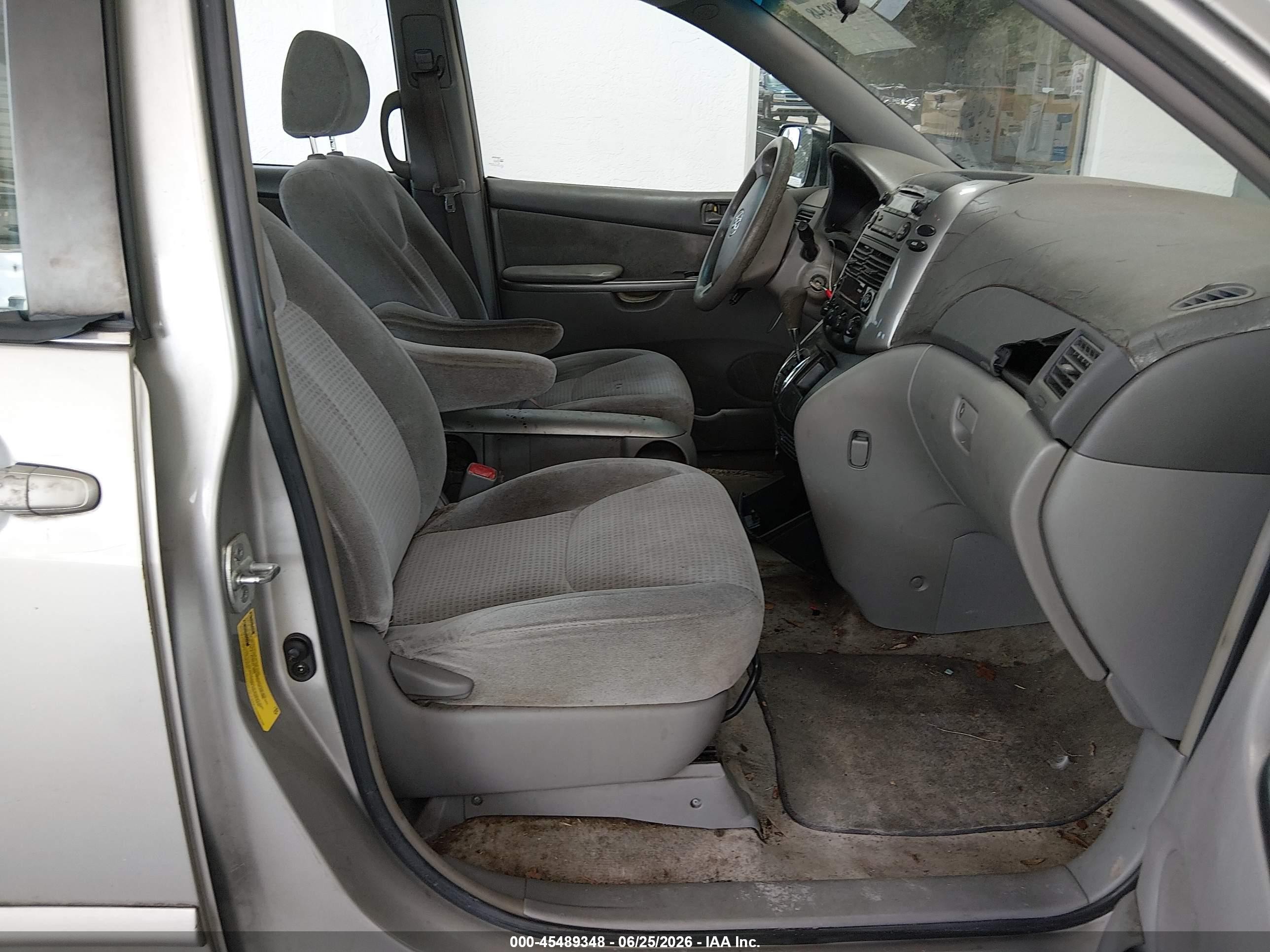 2006 Toyota Sienna Ce Tan vin: 5TDZA23C86S501729