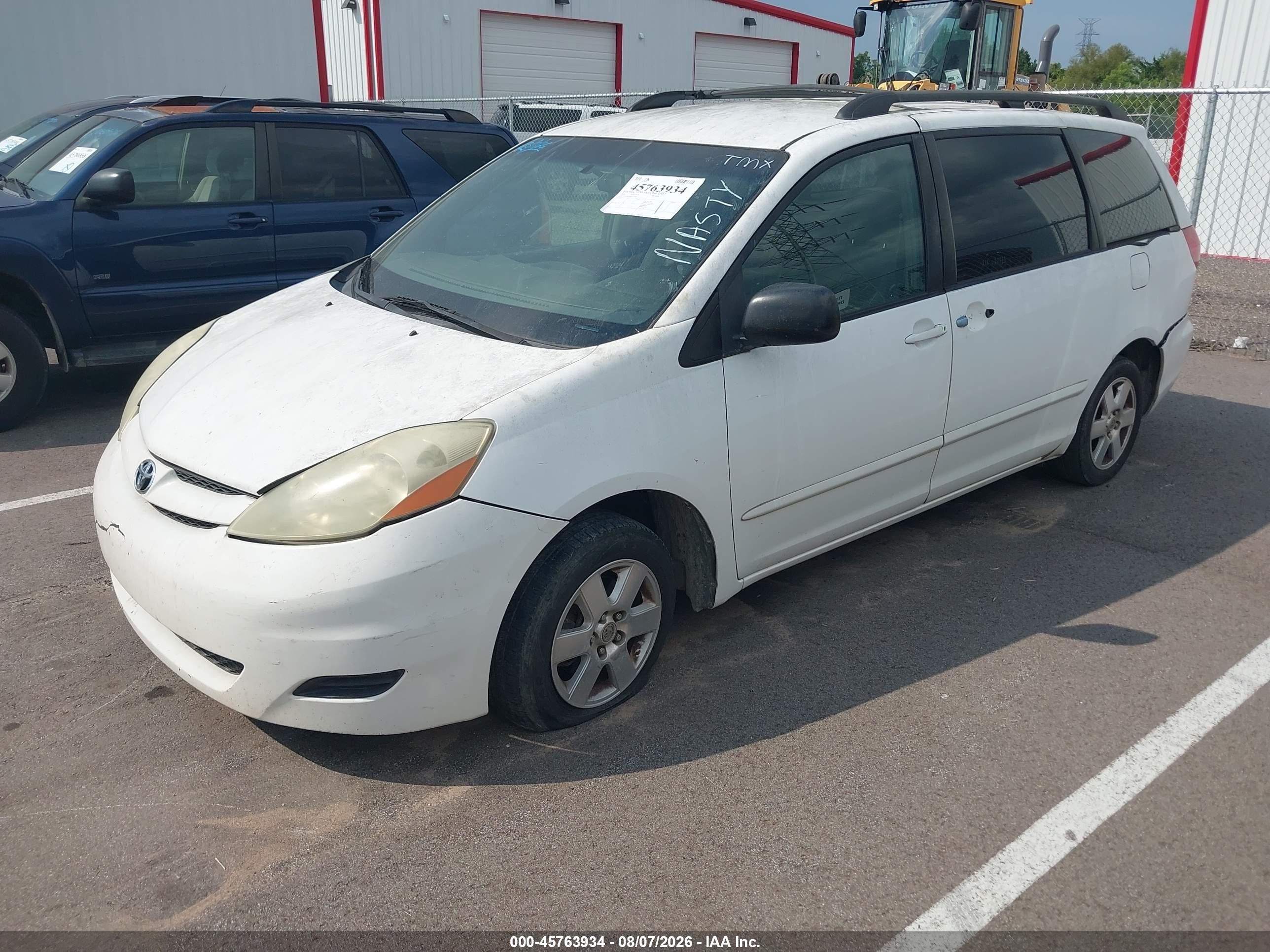 2006 Toyota Sienna Le Белый vin: 5TDZA23C86S513069
