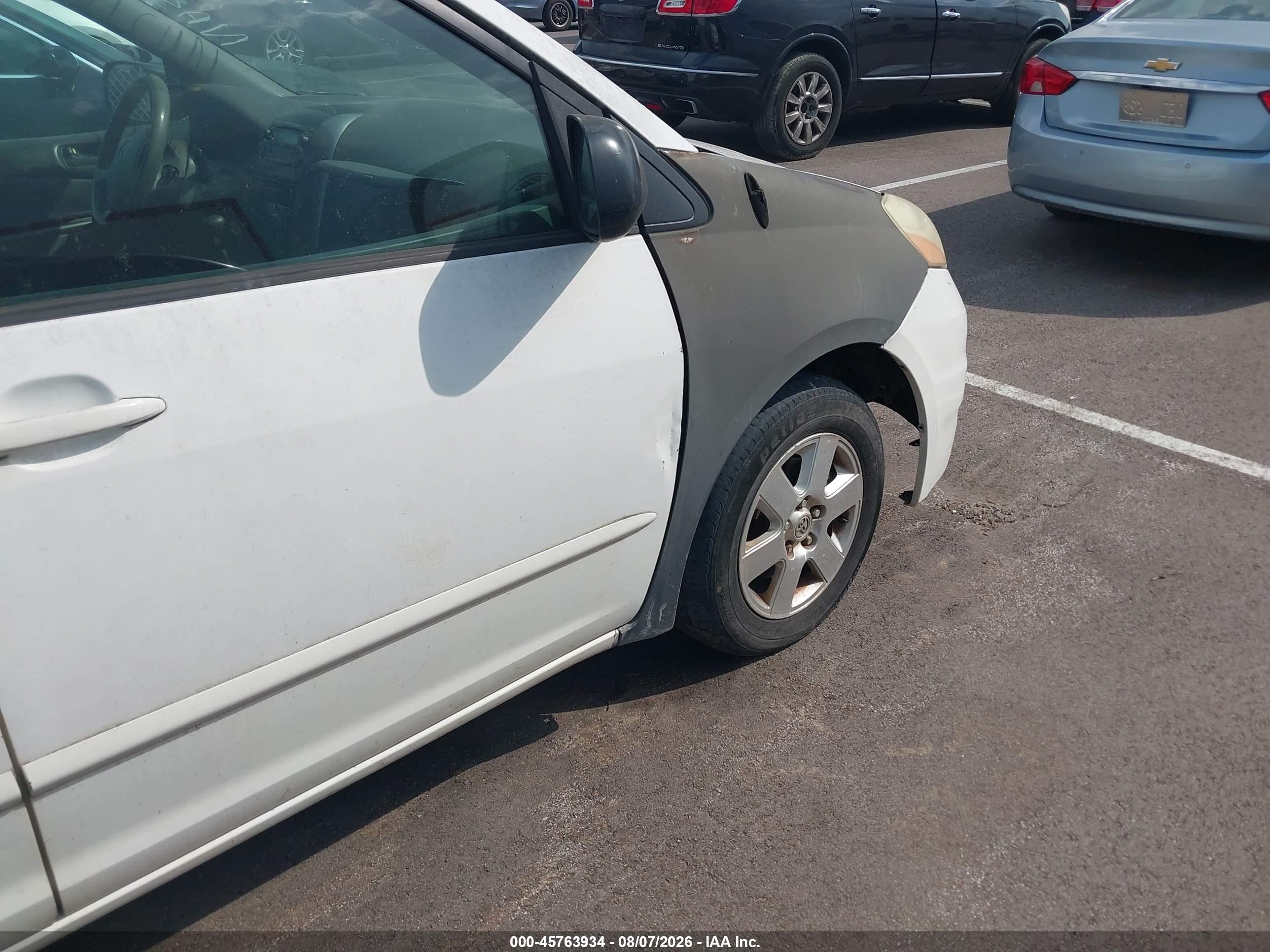 2006 Toyota Sienna Le Белый vin: 5TDZA23C86S513069