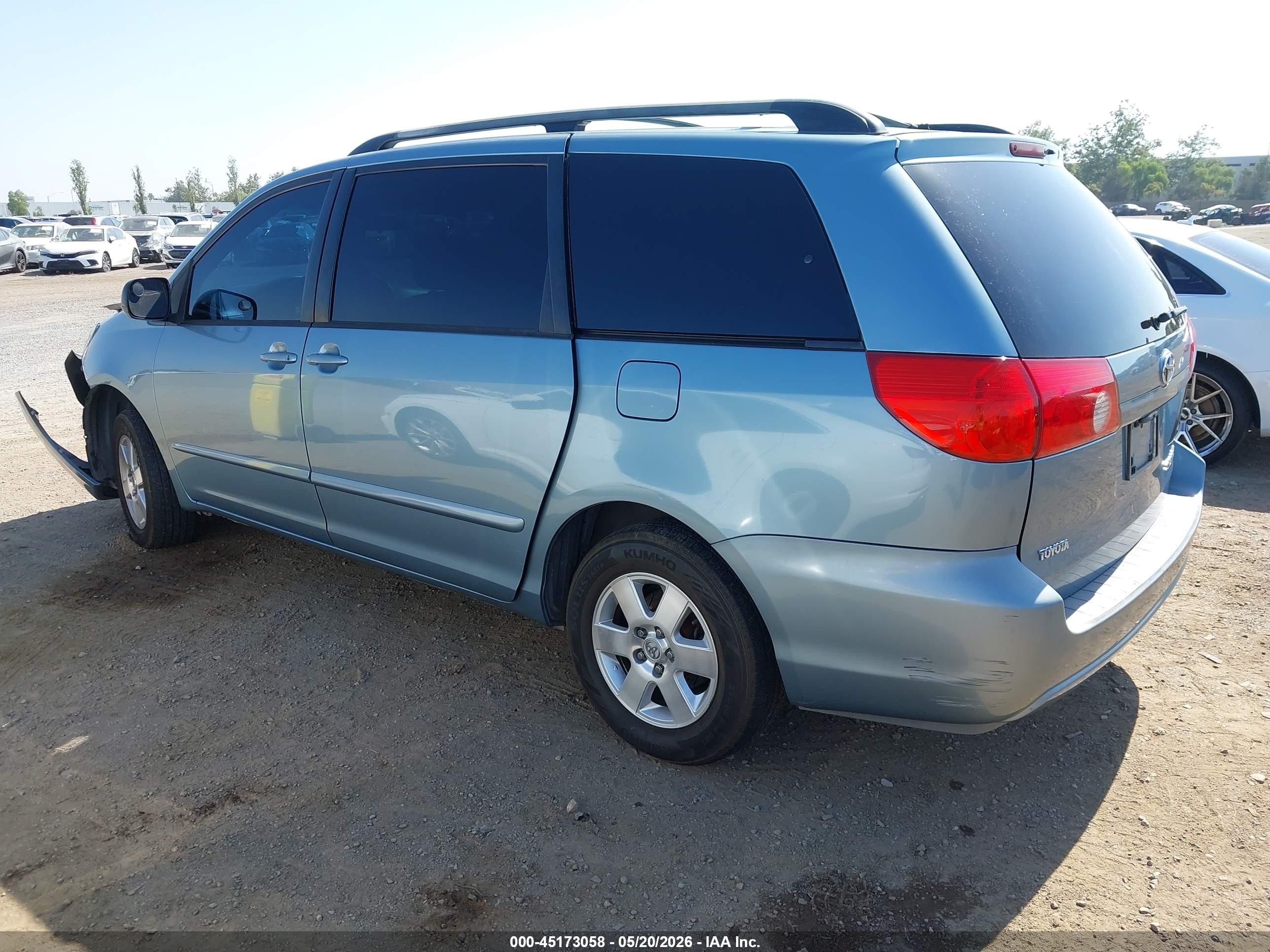 2006 Toyota Sienna Le Light Blue vin: 5TDZA23C86S534679
