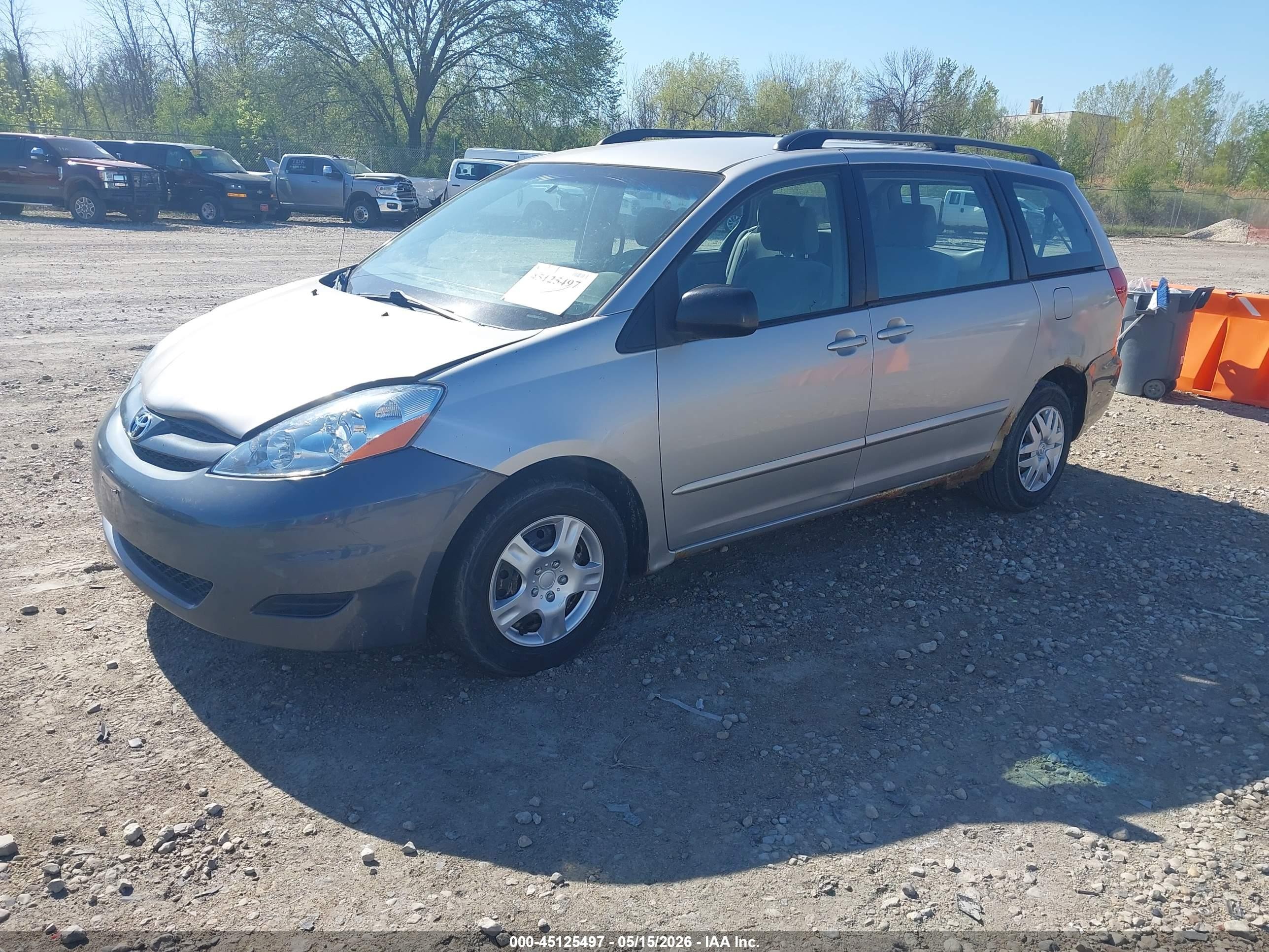 2006 Toyota Sienna Ce Silver vin: 5TDZA23C86S553958