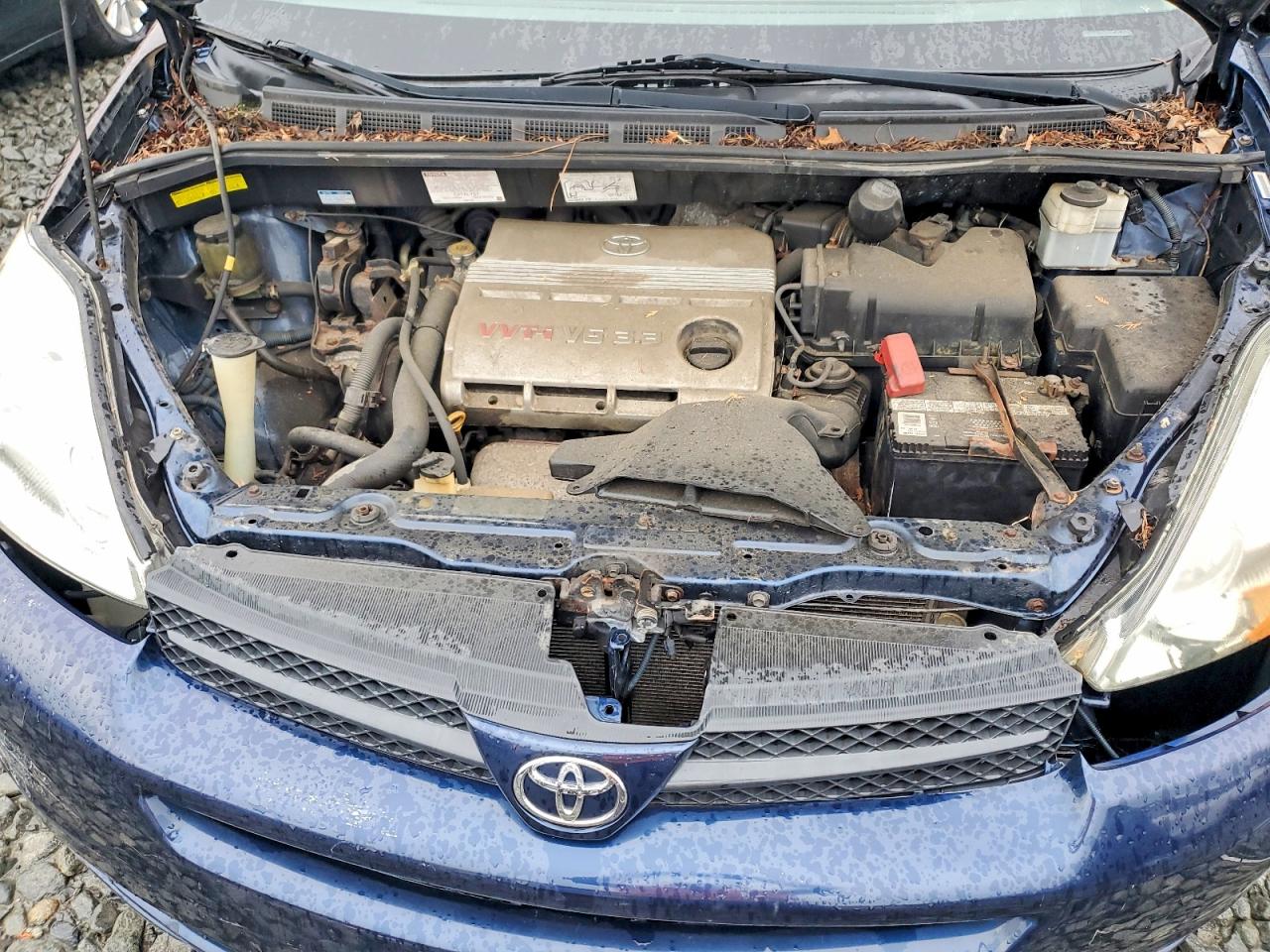 2004 Toyota Sienna Blue vin: 5TDZA23C94S034396