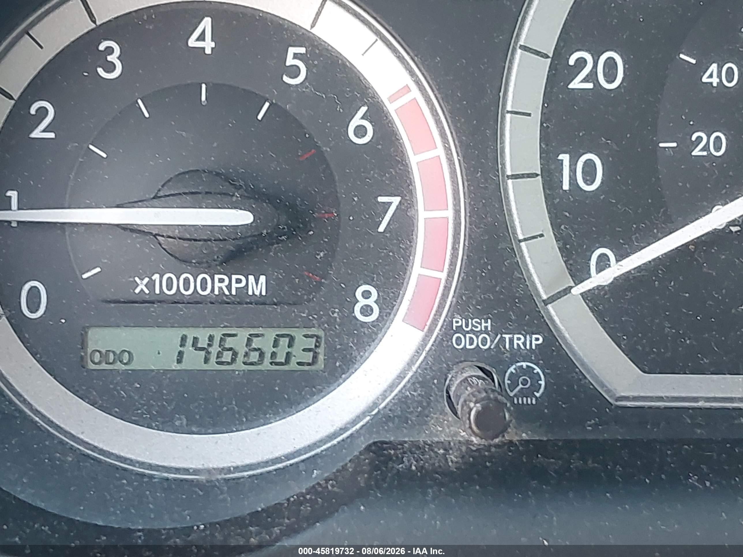 2004 Toyota Sienna Le Silver vin: 5TDZA23C94S094792