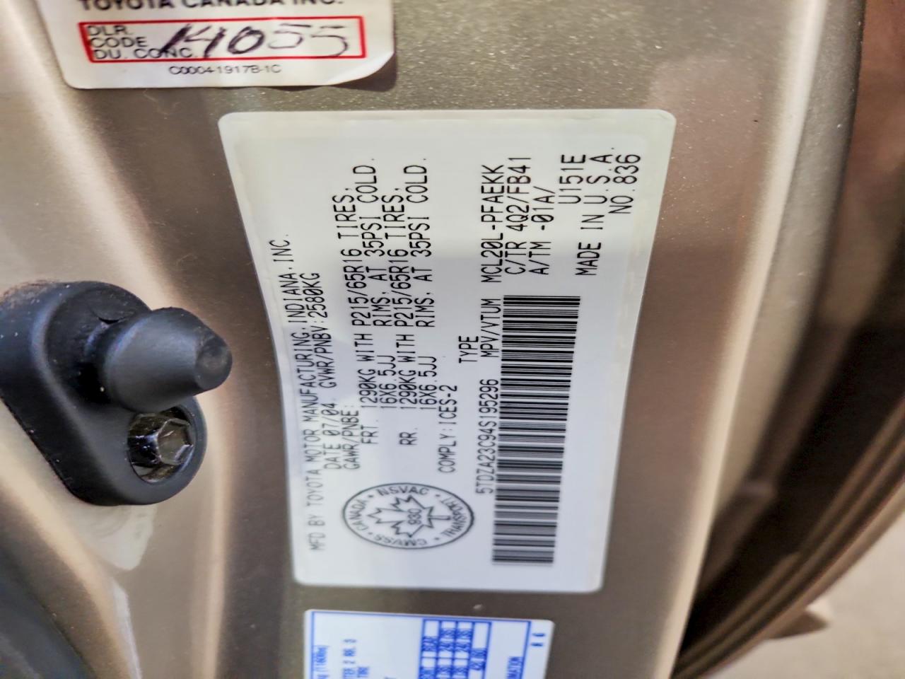 2004 Toyota Sienna Ce Gold vin: 5TDZA23C94S195296