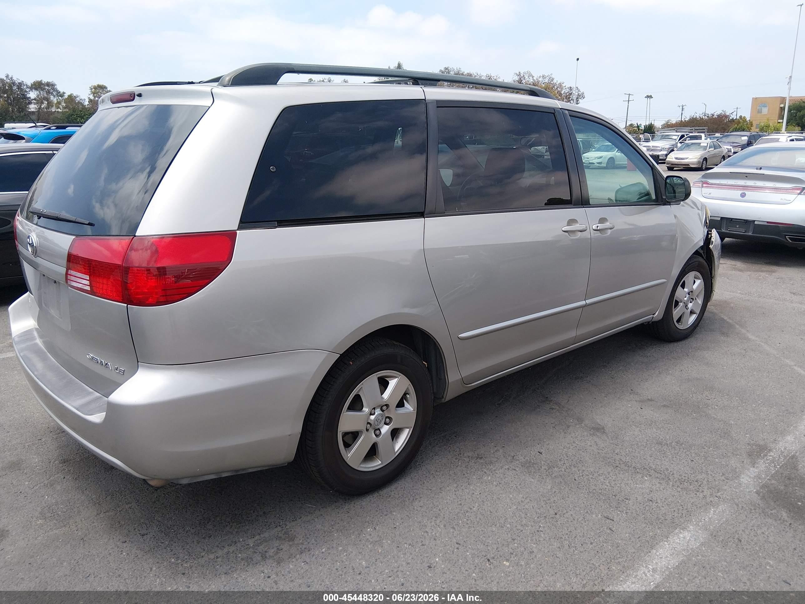 2005 Toyota Sienna Le Silver vin: 5TDZA23C95S250573