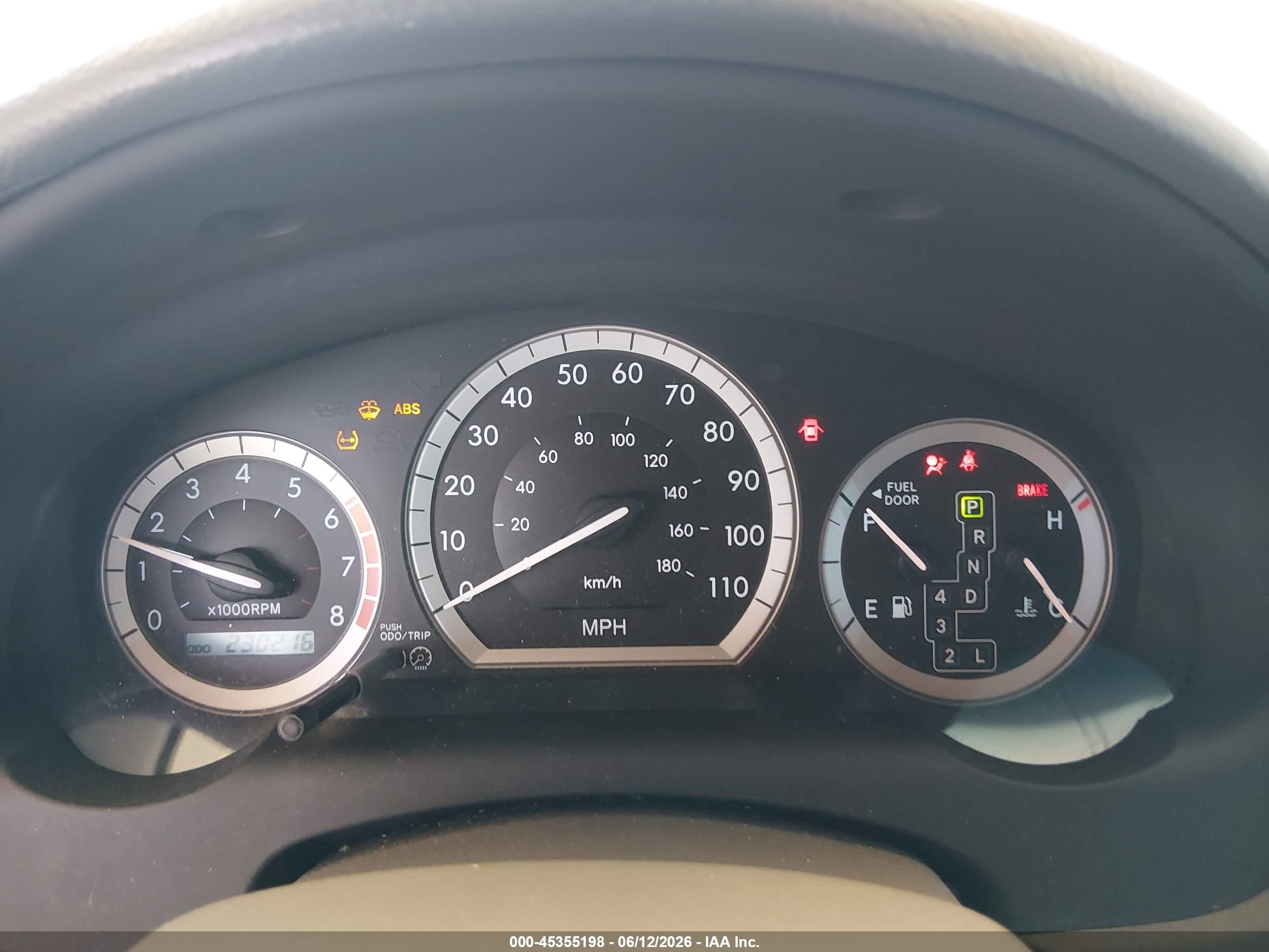 2005 Toyota Sienna Le Серый vin: 5TDZA23C95S275814