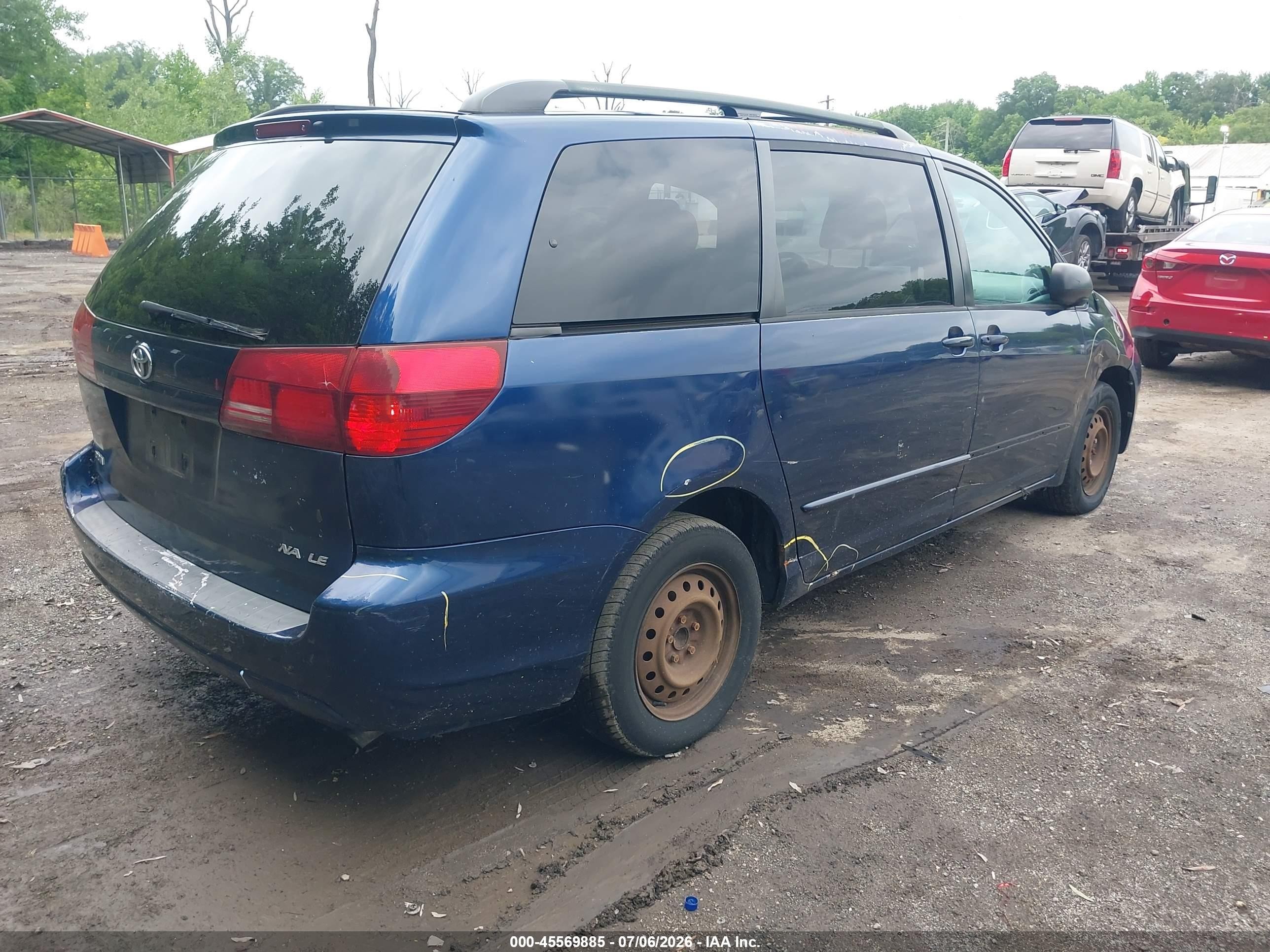 2005 Toyota Sienna Le Blue vin: 5TDZA23C95S323568
