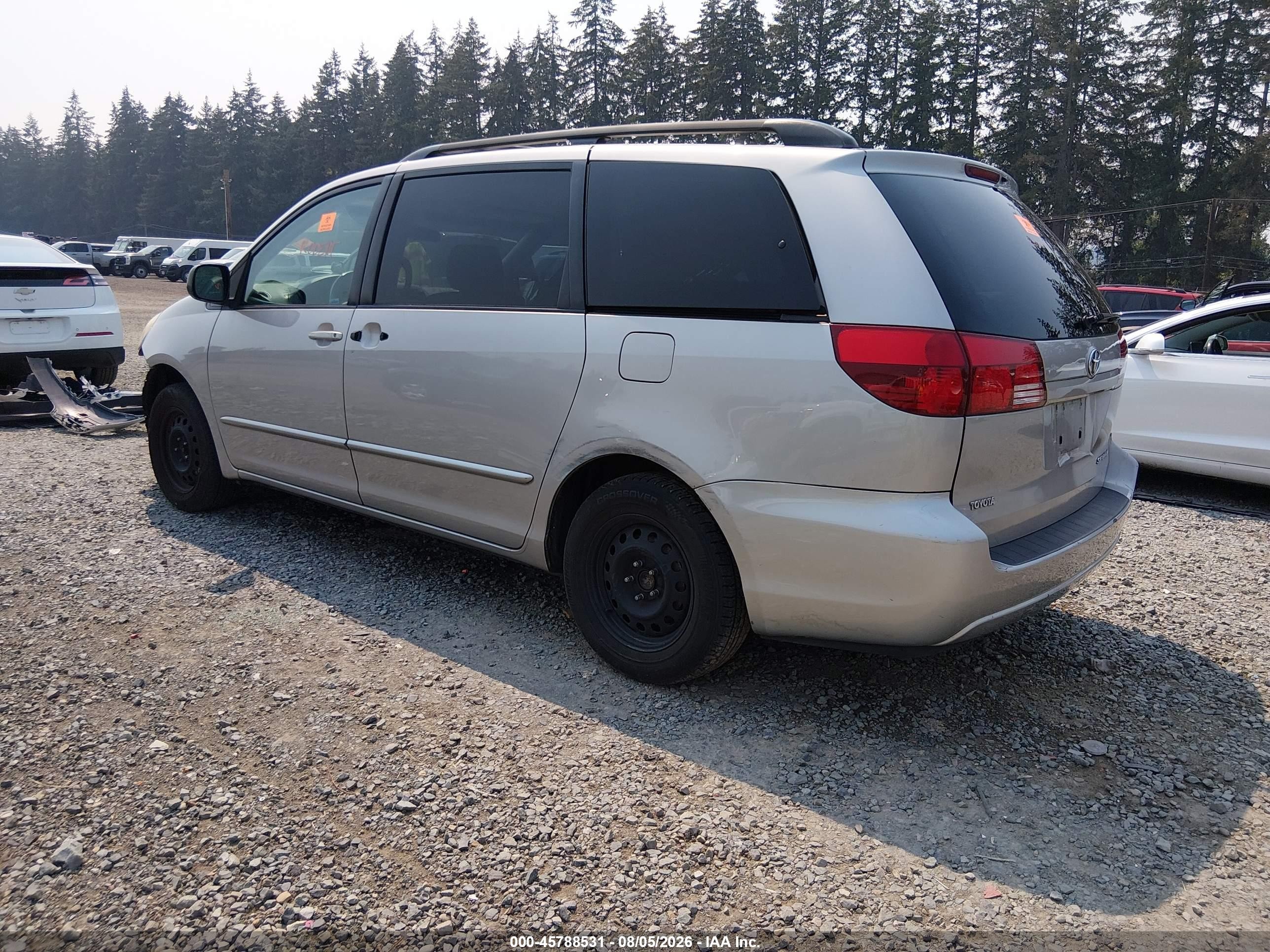 2005 Toyota Sienna Le Silver vin: 5TDZA23C95S352956