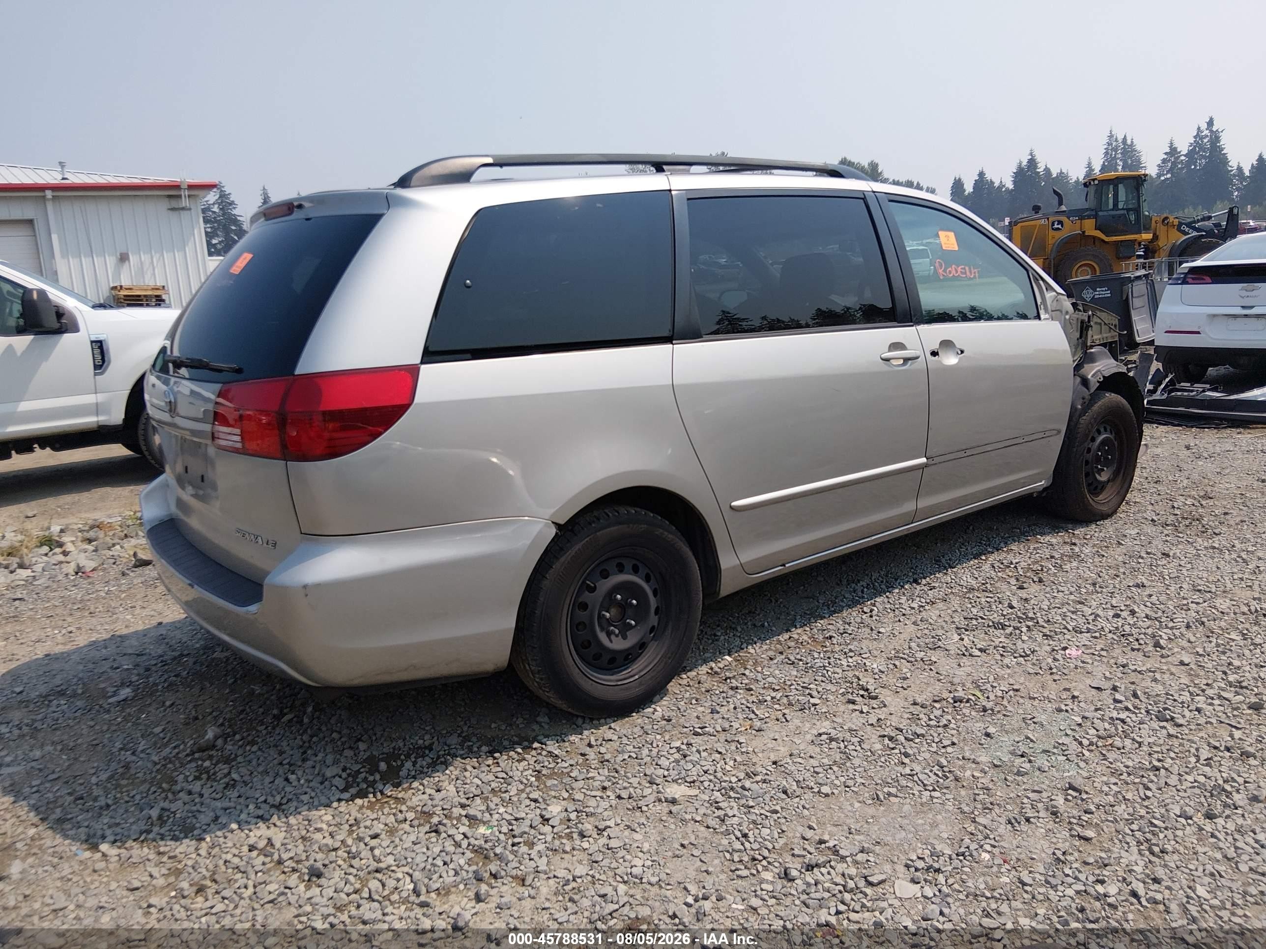 2005 Toyota Sienna Le Silver vin: 5TDZA23C95S352956