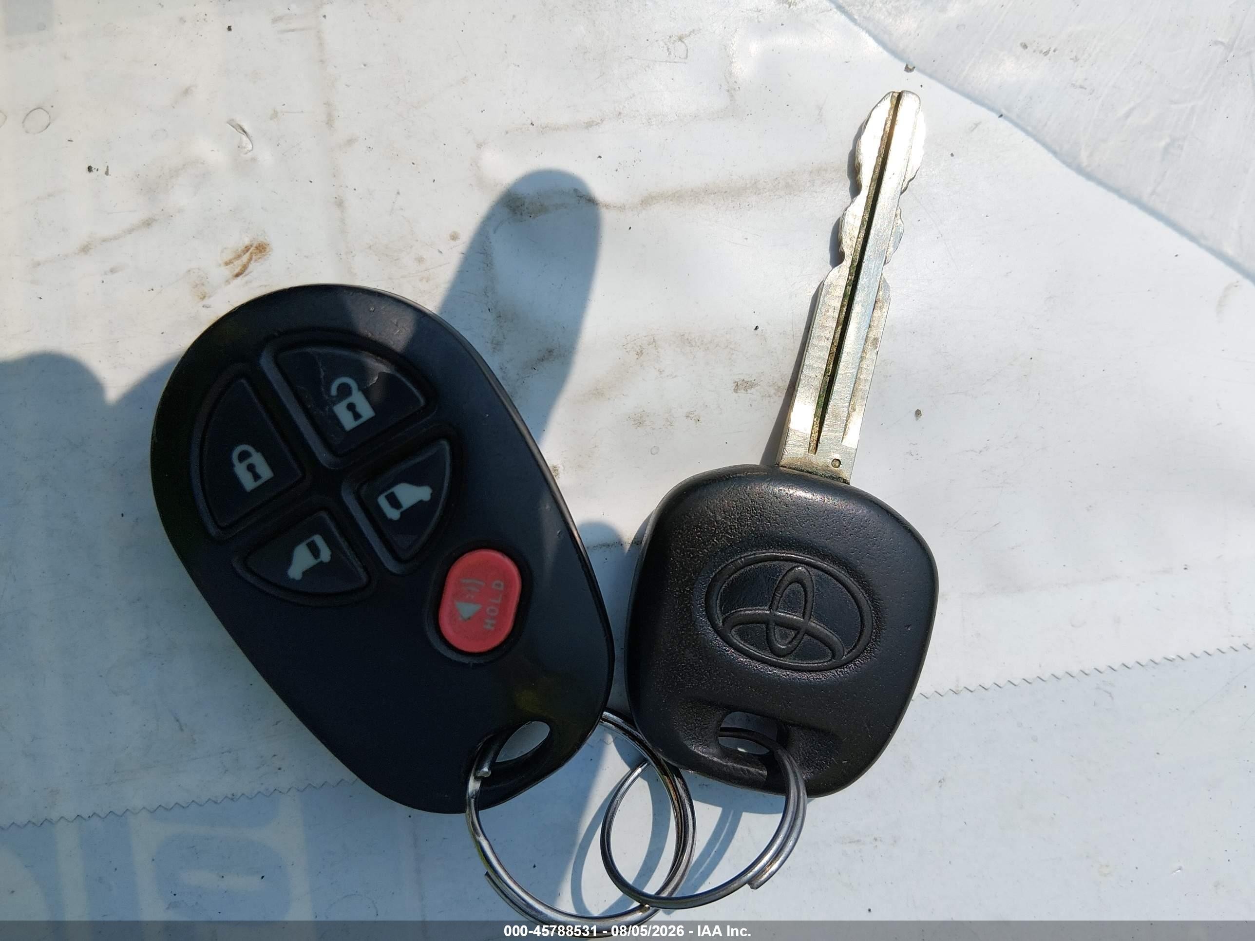 2005 Toyota Sienna Le Silver vin: 5TDZA23C95S352956