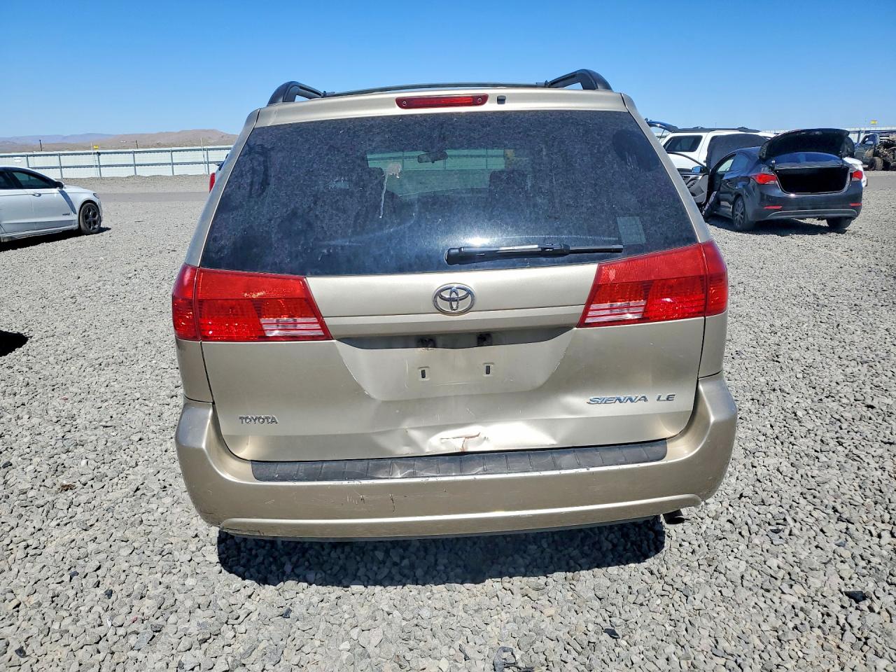 2005 Toyota Sienna Le 8 Passenger Tan vin: 5TDZA23C95S356845