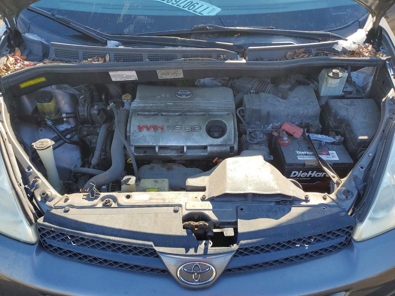 2005 Toyota Sienna Le 8 Passenger Gray vin: 5TDZA23C95S362757
