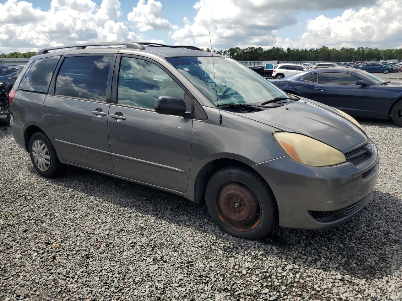 2005 Toyota Sienna Le 7 Passenger Gray vin: 5TDZA23C95S385472