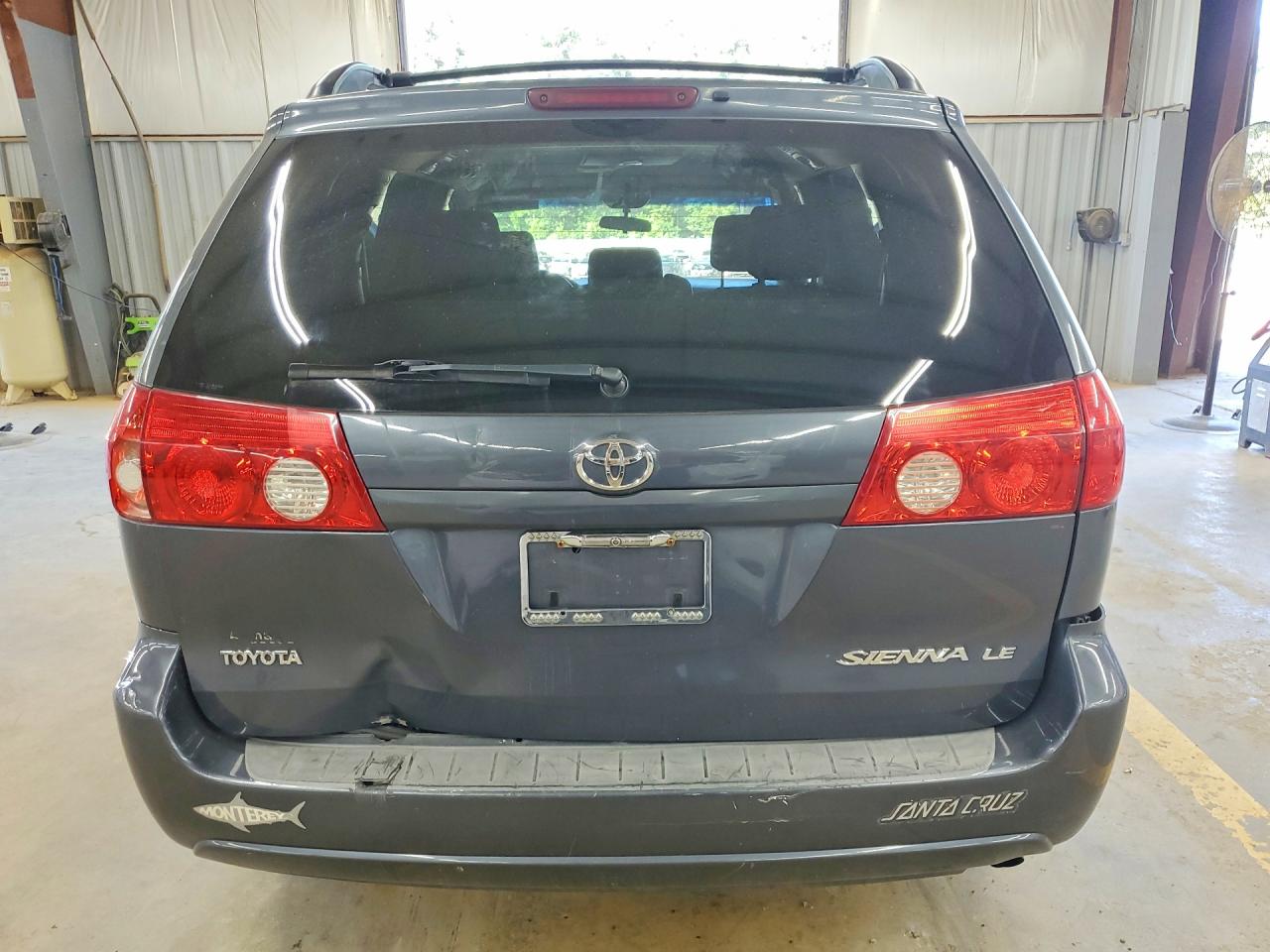 2006 Toyota Sienna Le 8 Passenger Gray vin: 5TDZA23C96S405673